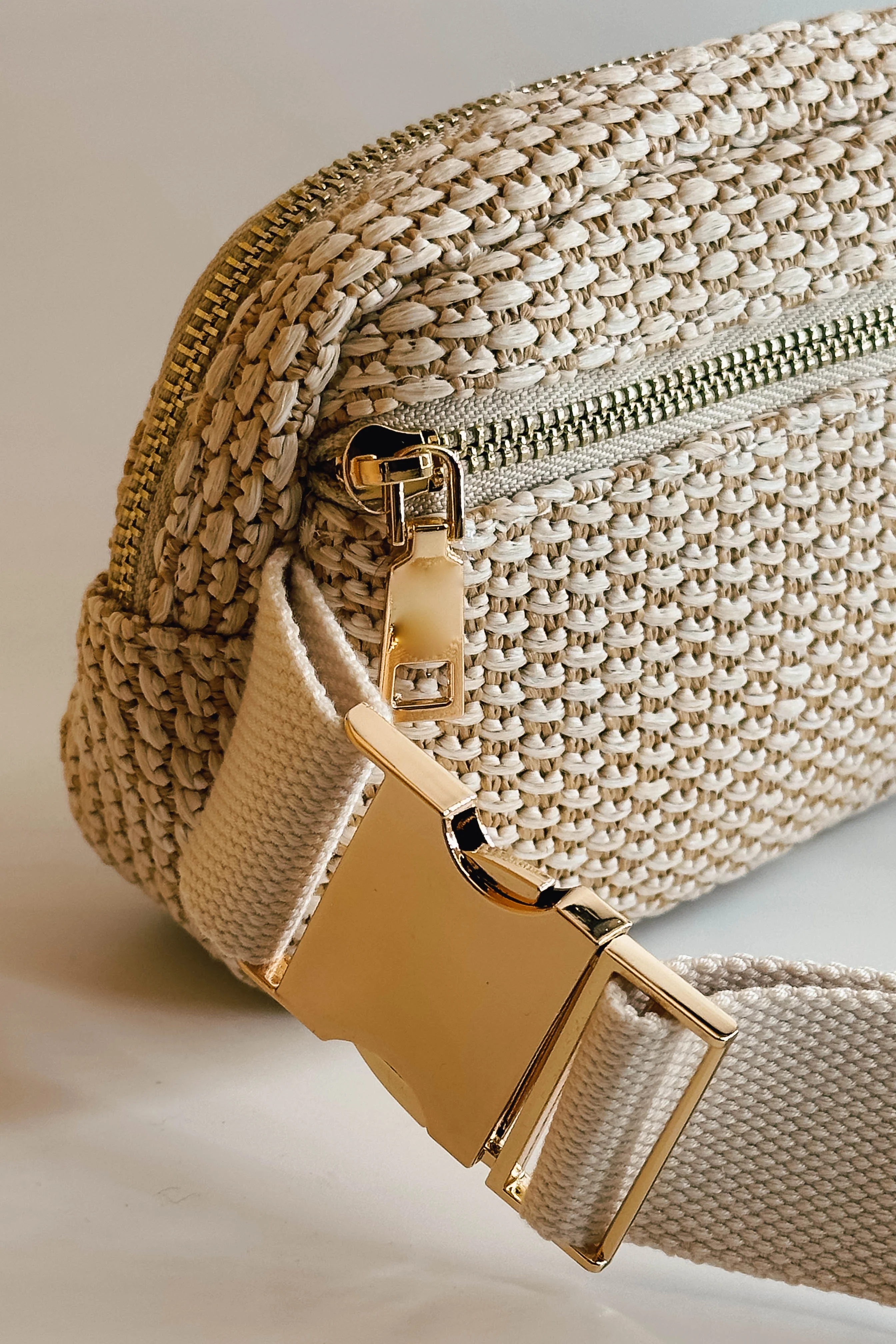 Rebecca Ivory Woven Sling Bag - Image 5