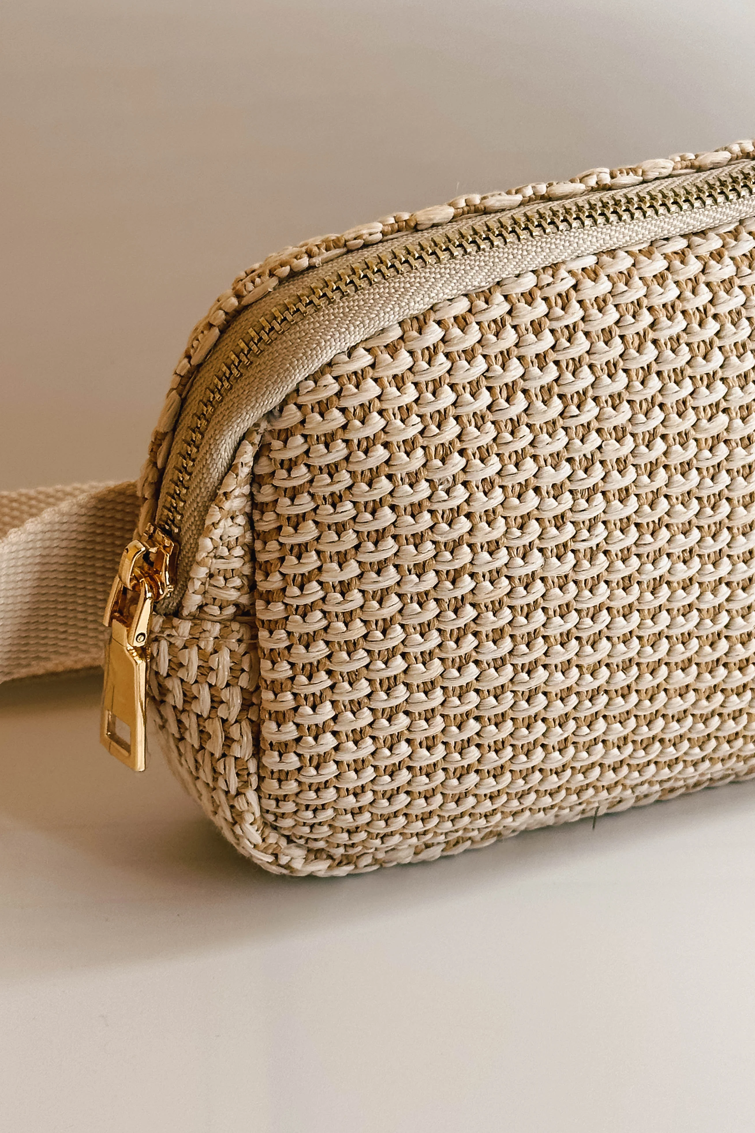 Rebecca Ivory Woven Sling Bag - Image 6