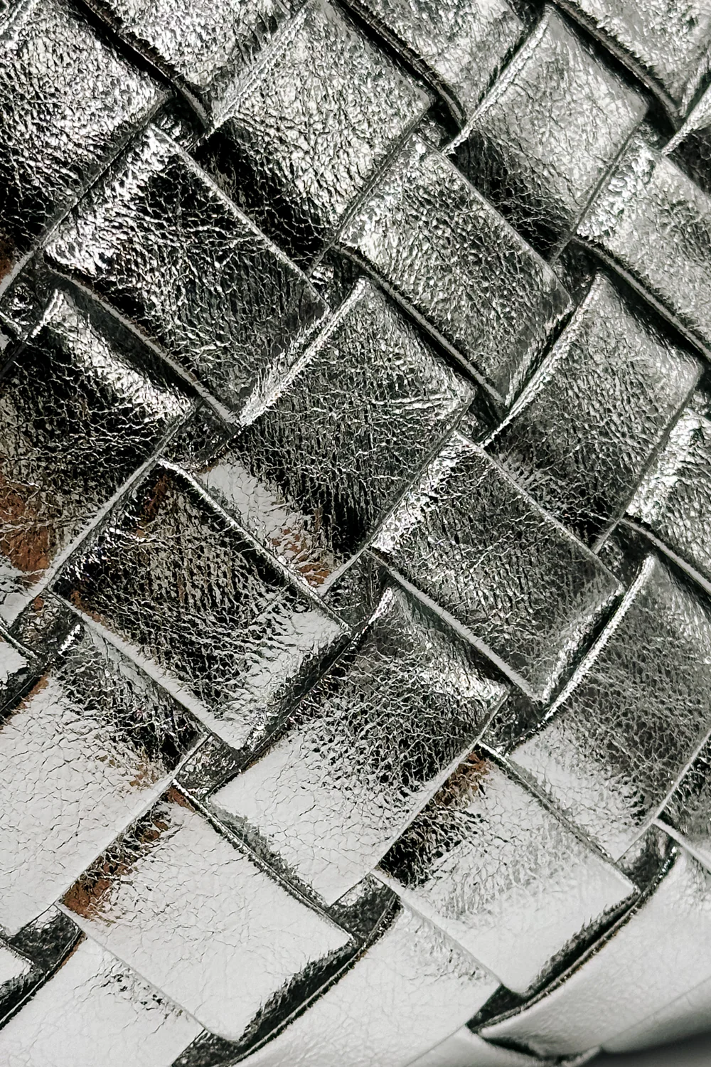 Regina Silver Woven Purse - Image 5