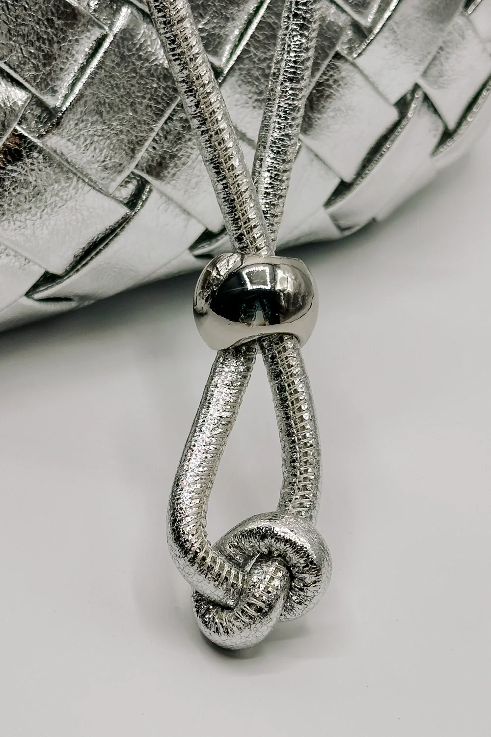 Regina Silver Woven Purse - Image 8