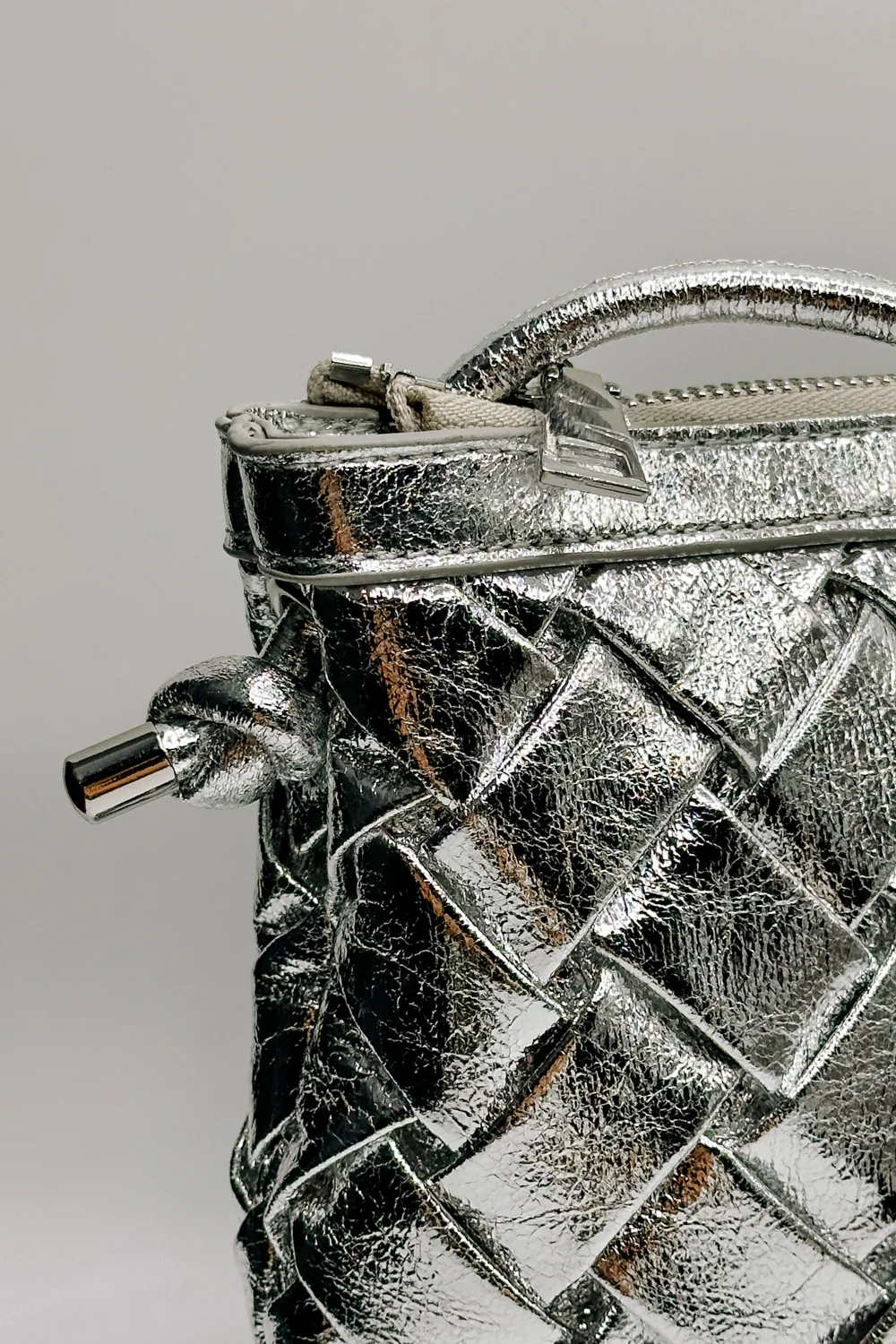 Regina Silver Woven Purse - Image 9