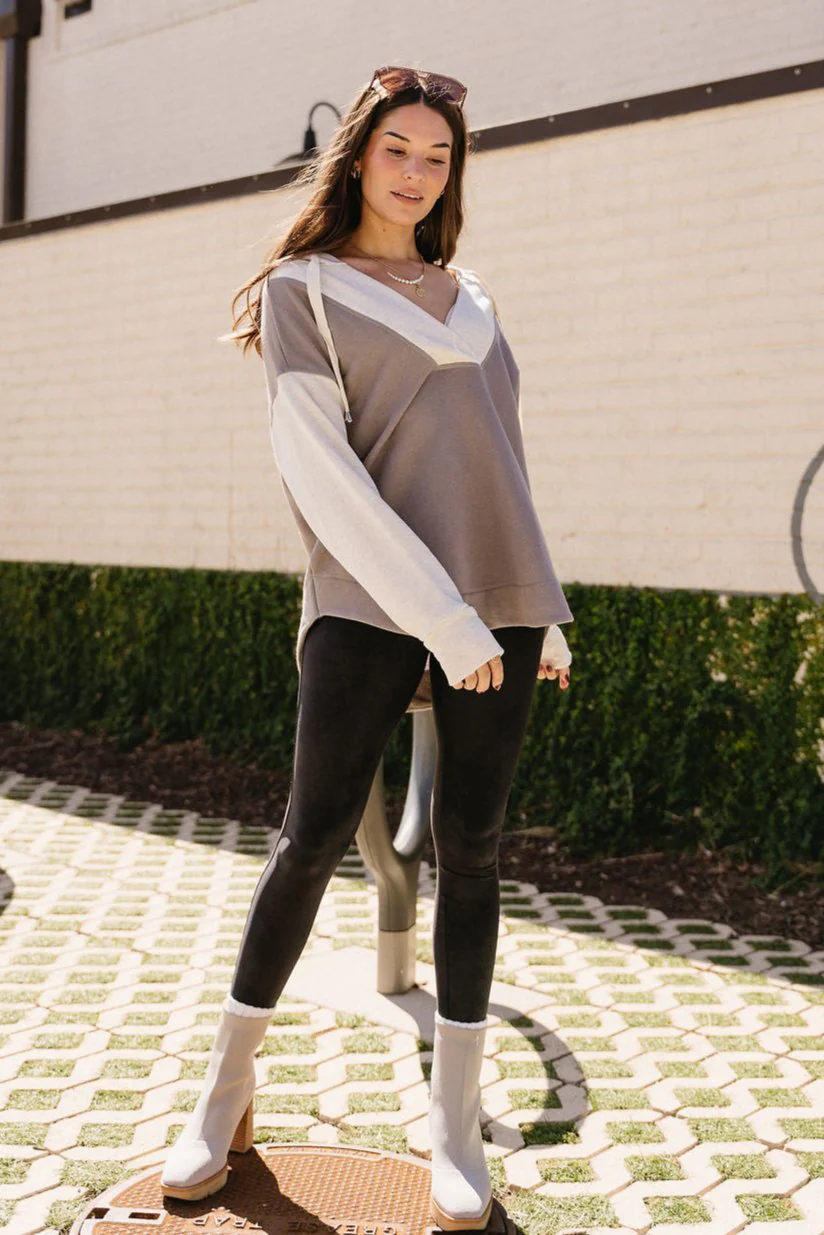 Reya Grey & Cream Color Block Sweatshirt - Image 2