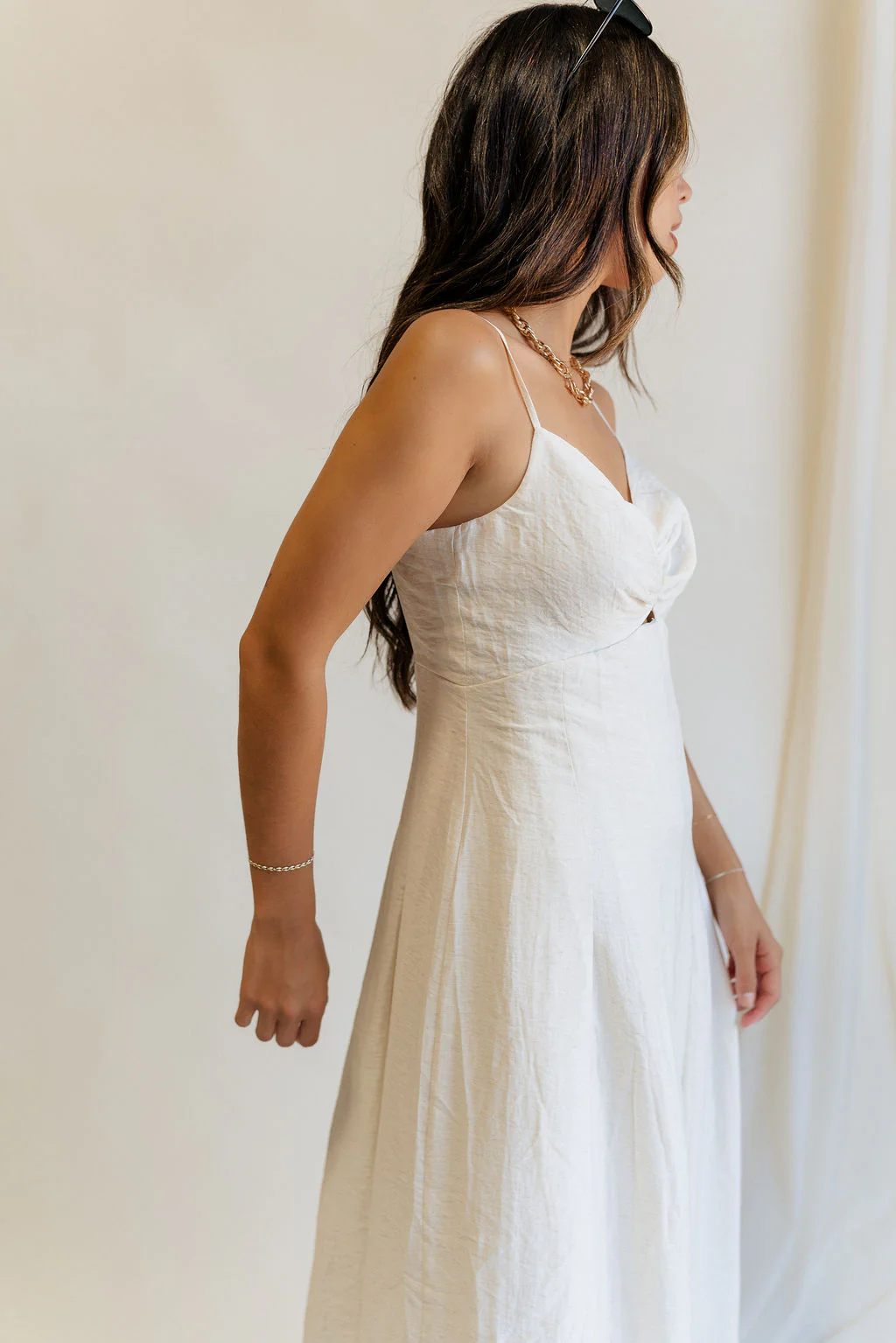 Rhea Ivory Linen Key Hole Midi Dress - Image 3