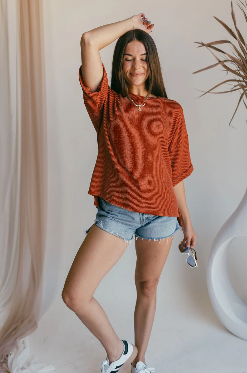 Rhea Rust Ribbed Short Sleeve Top - Image 2