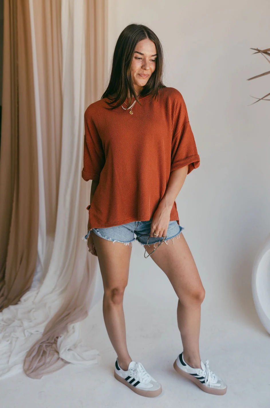Rhea Rust Ribbed Short Sleeve Top - Image 4