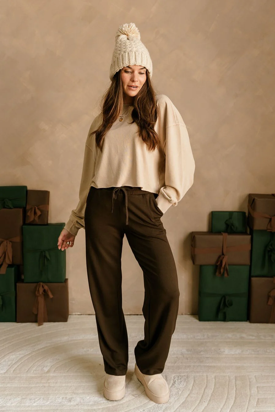 Riley Washed Taupe Cropped Pullover - Image 5