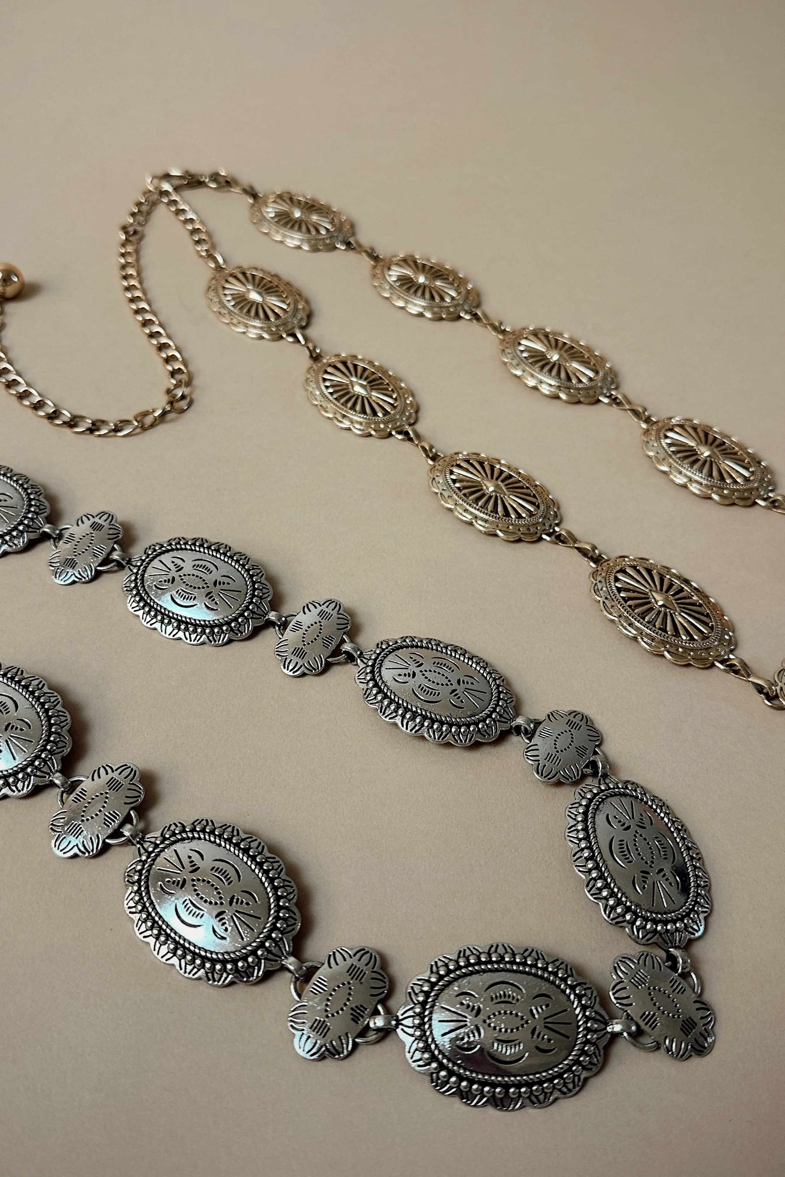 Rosalie Silver Western Medallion Adjustable Chain Belt - Image 4