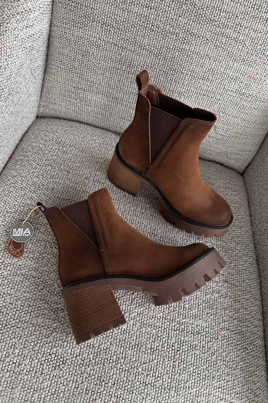 Rusty Bootie in Cognac - Image 2