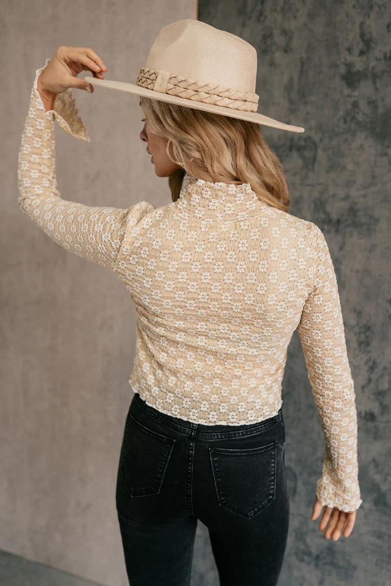 Sandra Cream & White Floral Long Sleeve Top - Image 8