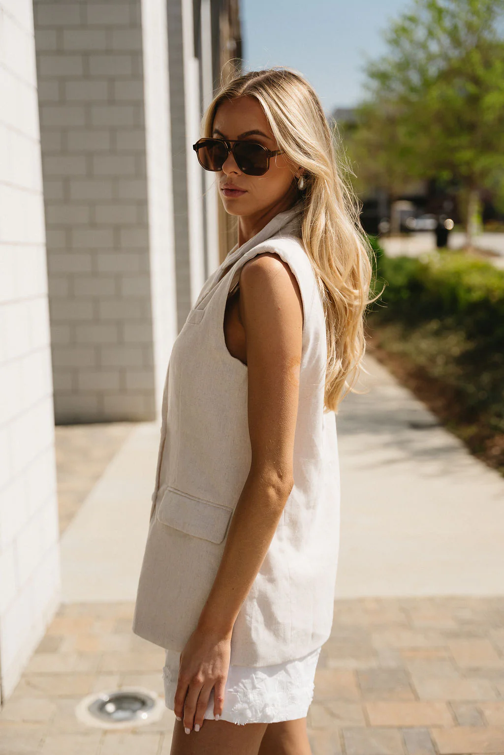 Sarah Natural Linen Collar Neckline Vest - Image 7