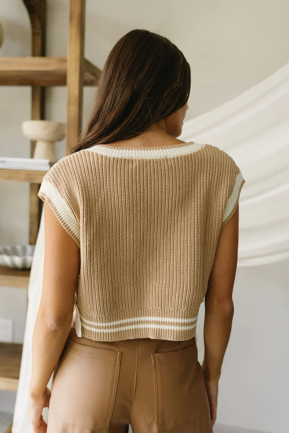 Sawyer Sleeveless Sweater - Image 7