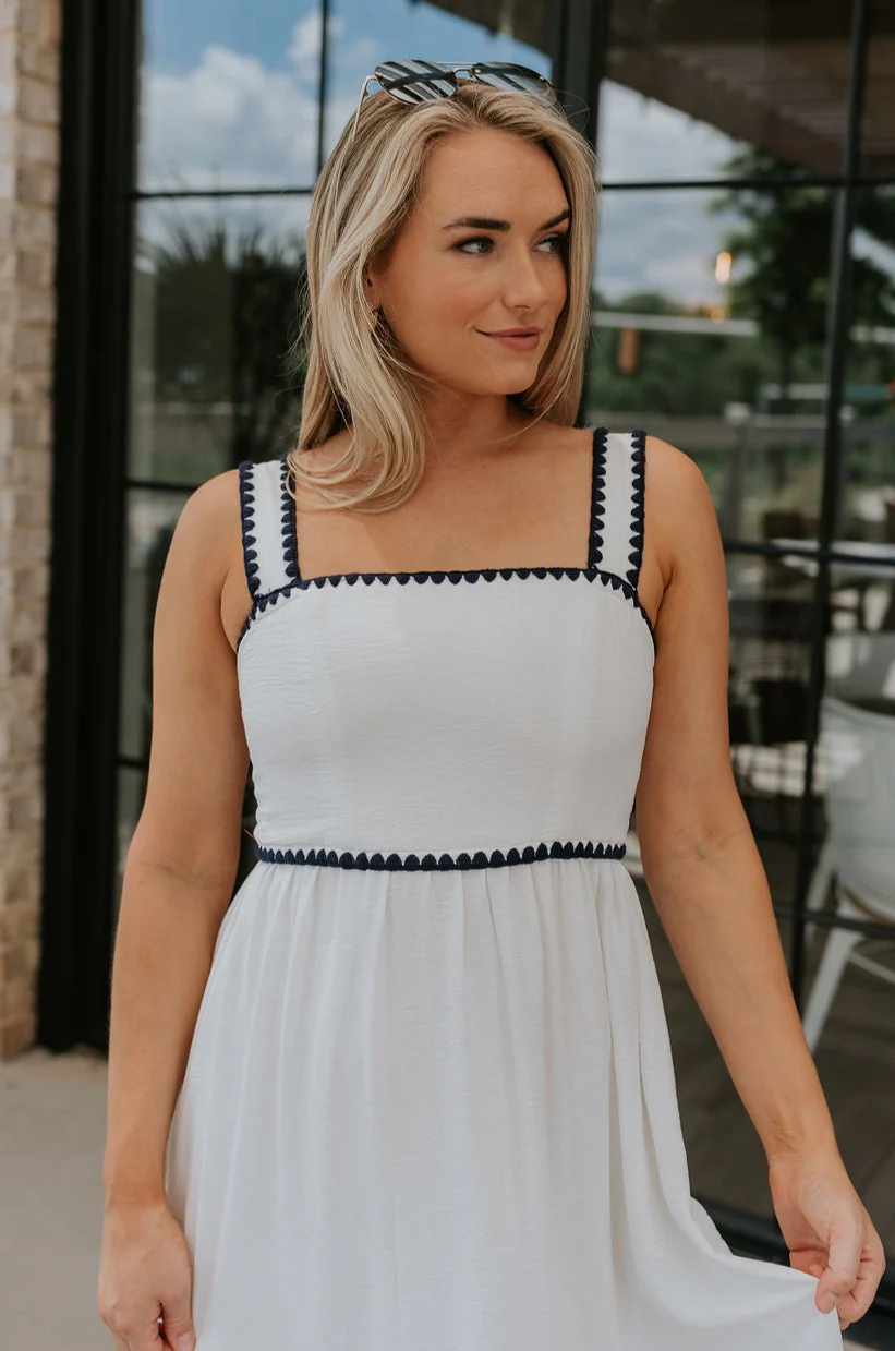 Saylor White & Navy Scallop Midi Dress - Image 3