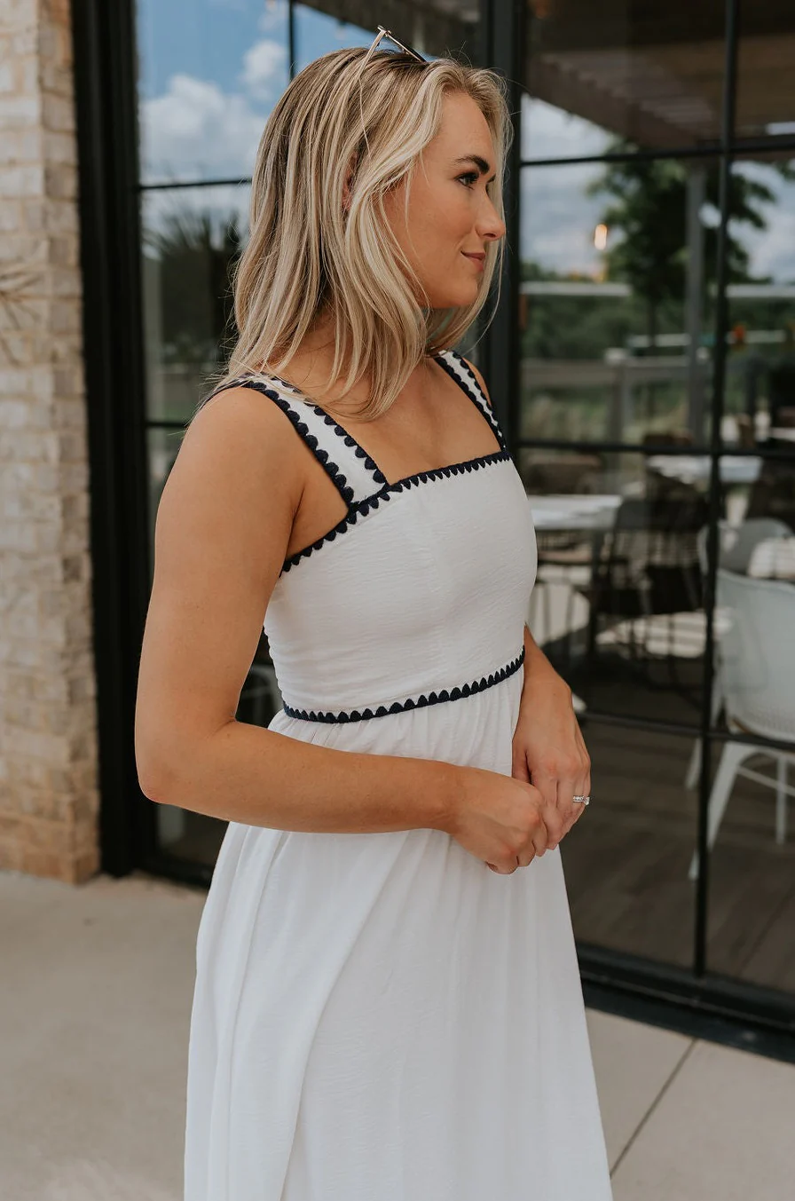 Saylor White & Navy Scallop Midi Dress - Image 4