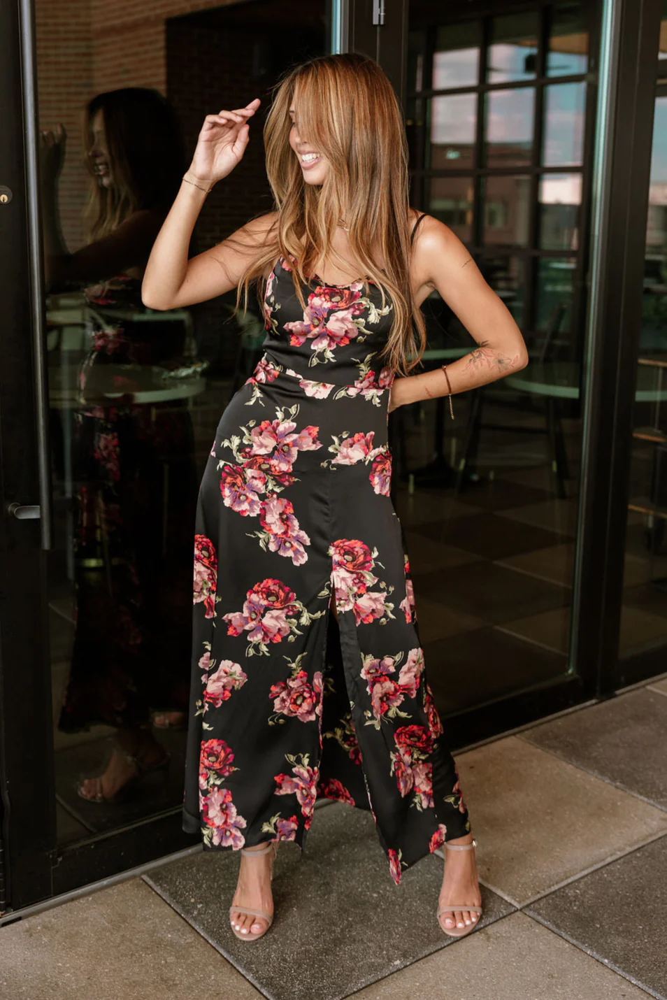 Scarlet Black Multi Floral Satin Midi Dress - Image 6