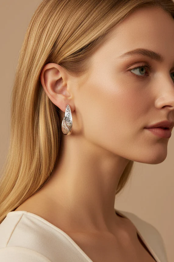 Scarlett Silver Curve Scoop Hoop Earring - Image 2