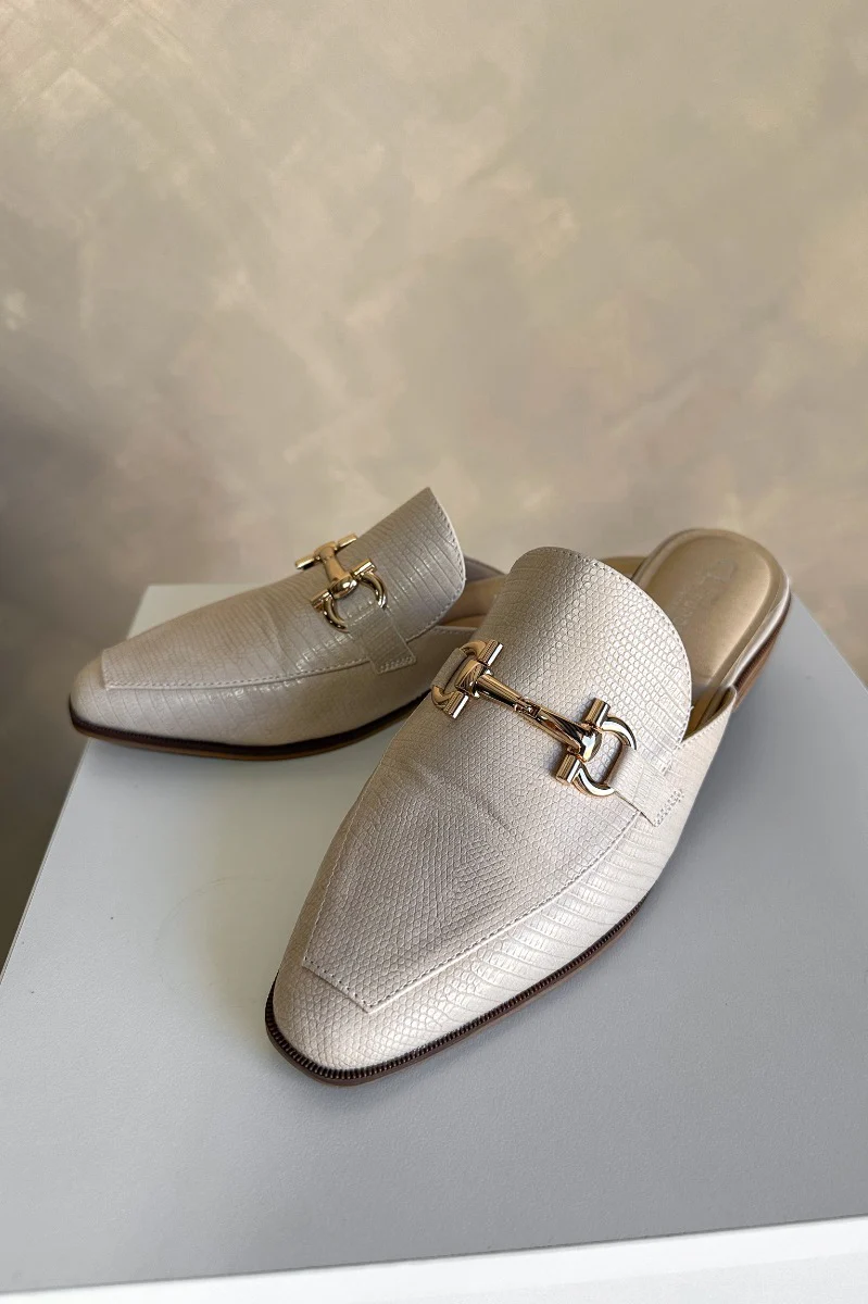 Dirty Laundry Score Lizard Cream Gold Buckle Mule - Image 6