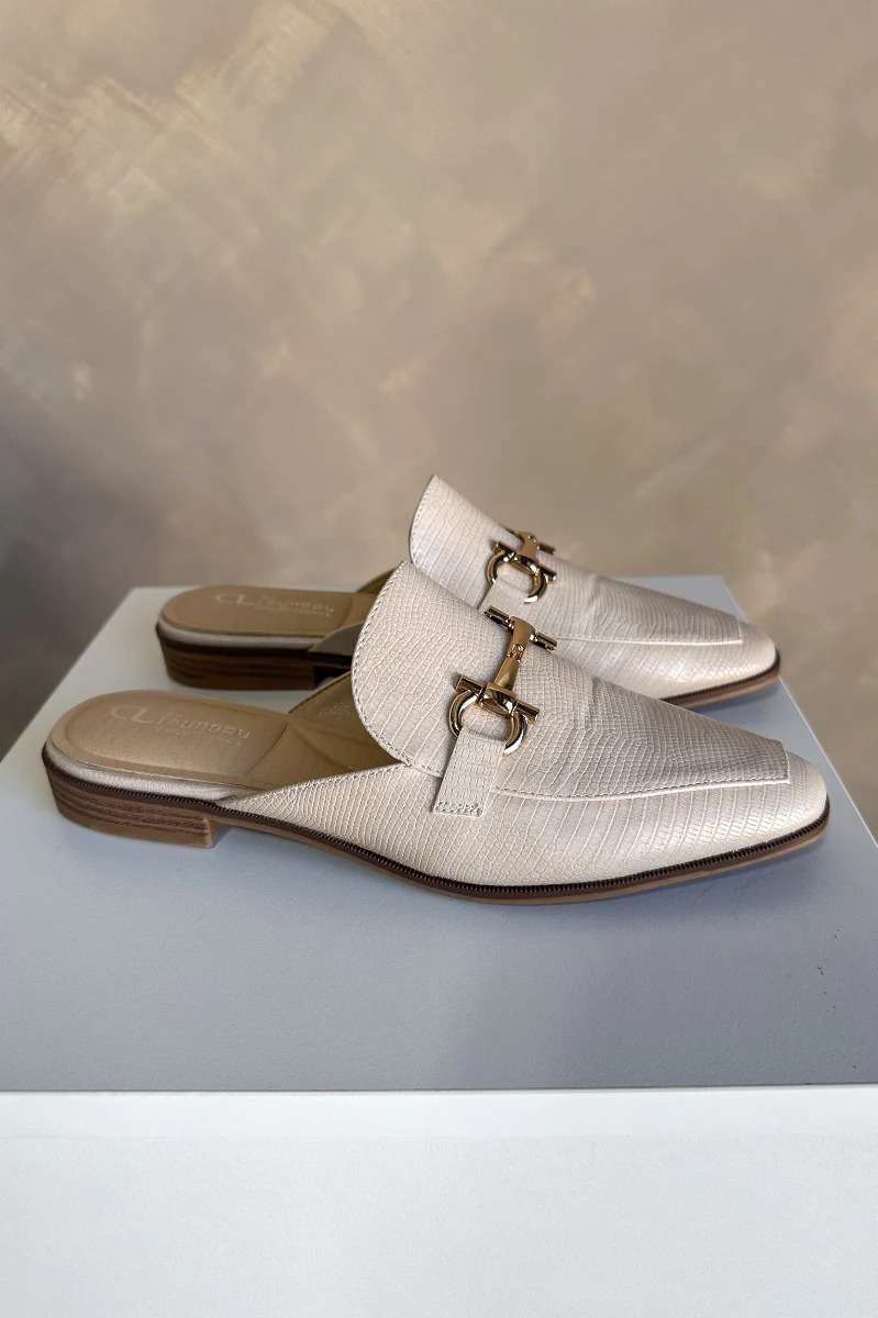 Dirty Laundry Score Lizard Cream Gold Buckle Mule - Image 7