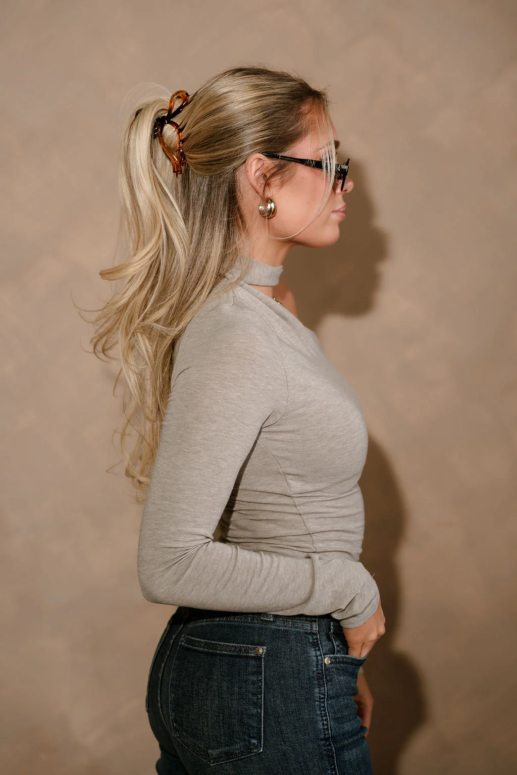 Selah Heather Grey One Shoulder Tie Top - Image 7