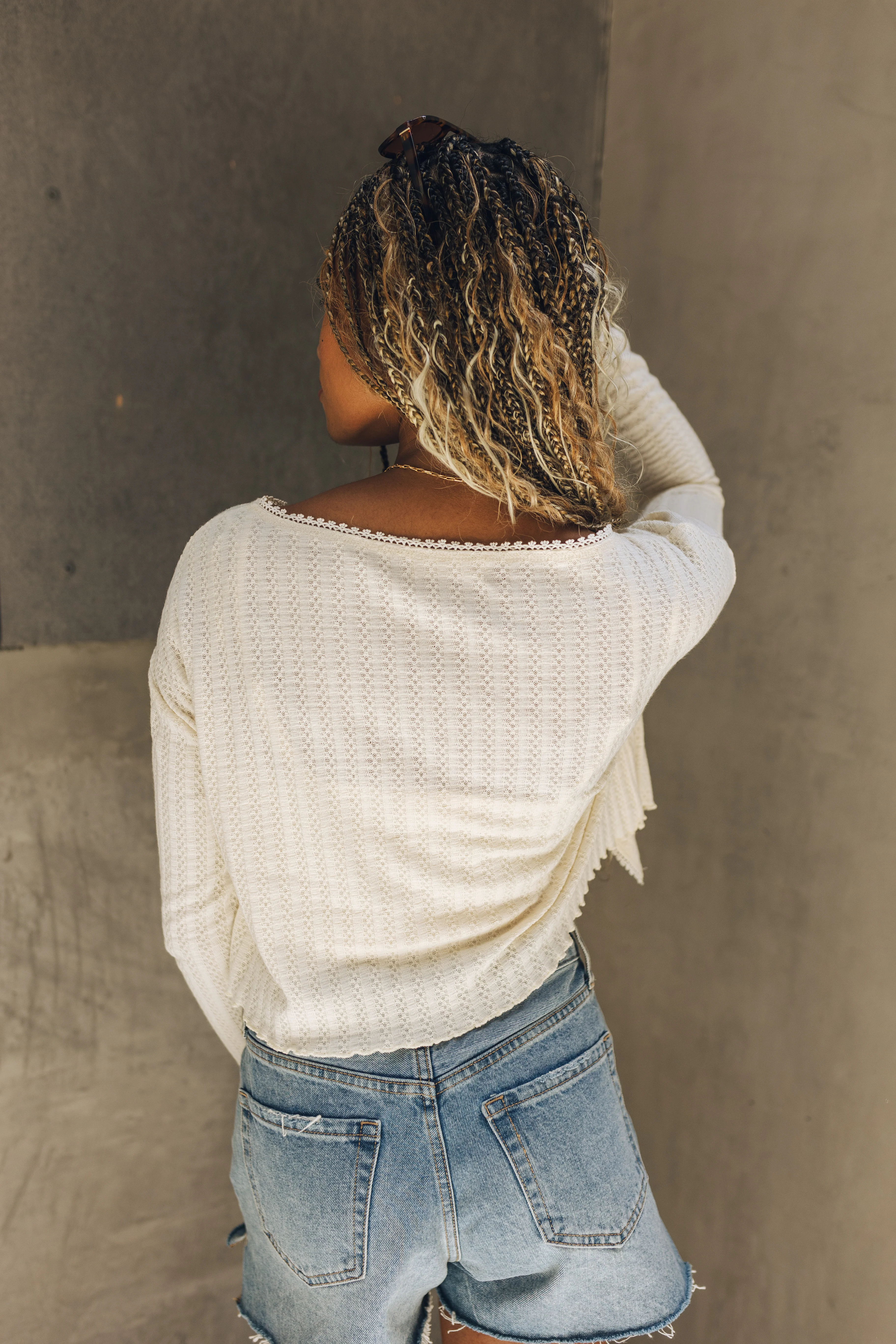 Seraphina Ribbed Cropped Cardigan - Image 5