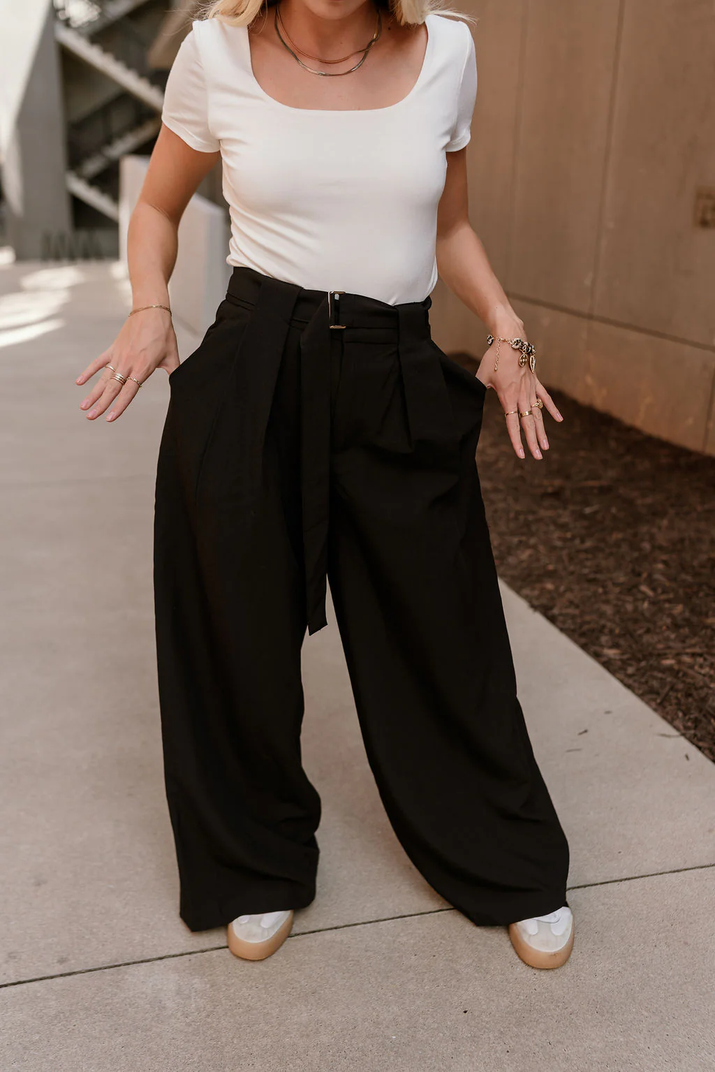 Serena Black Wide Leg Pants - Image 4