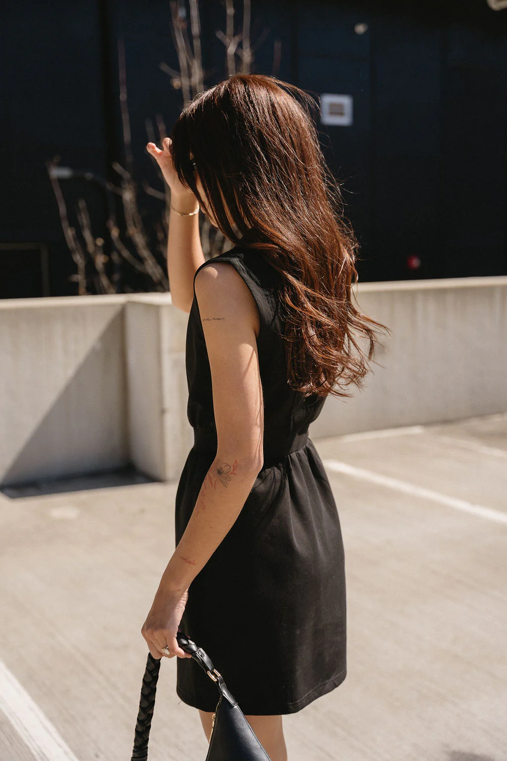 Serena Black Zip-Front Sleeveless Mini Dress - Image 6