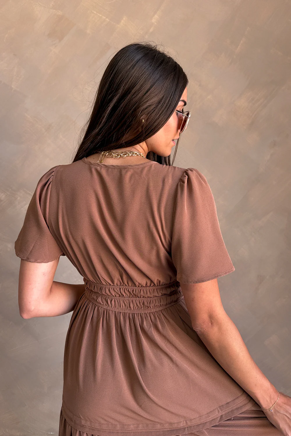Shannon Mocha Short Sleeve Midi Dress - Image 5
