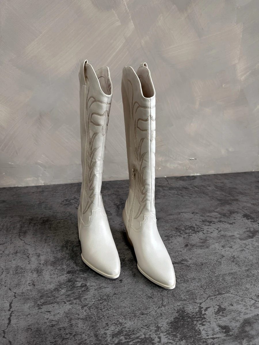 Sierra Cream Western Boots - Image 2