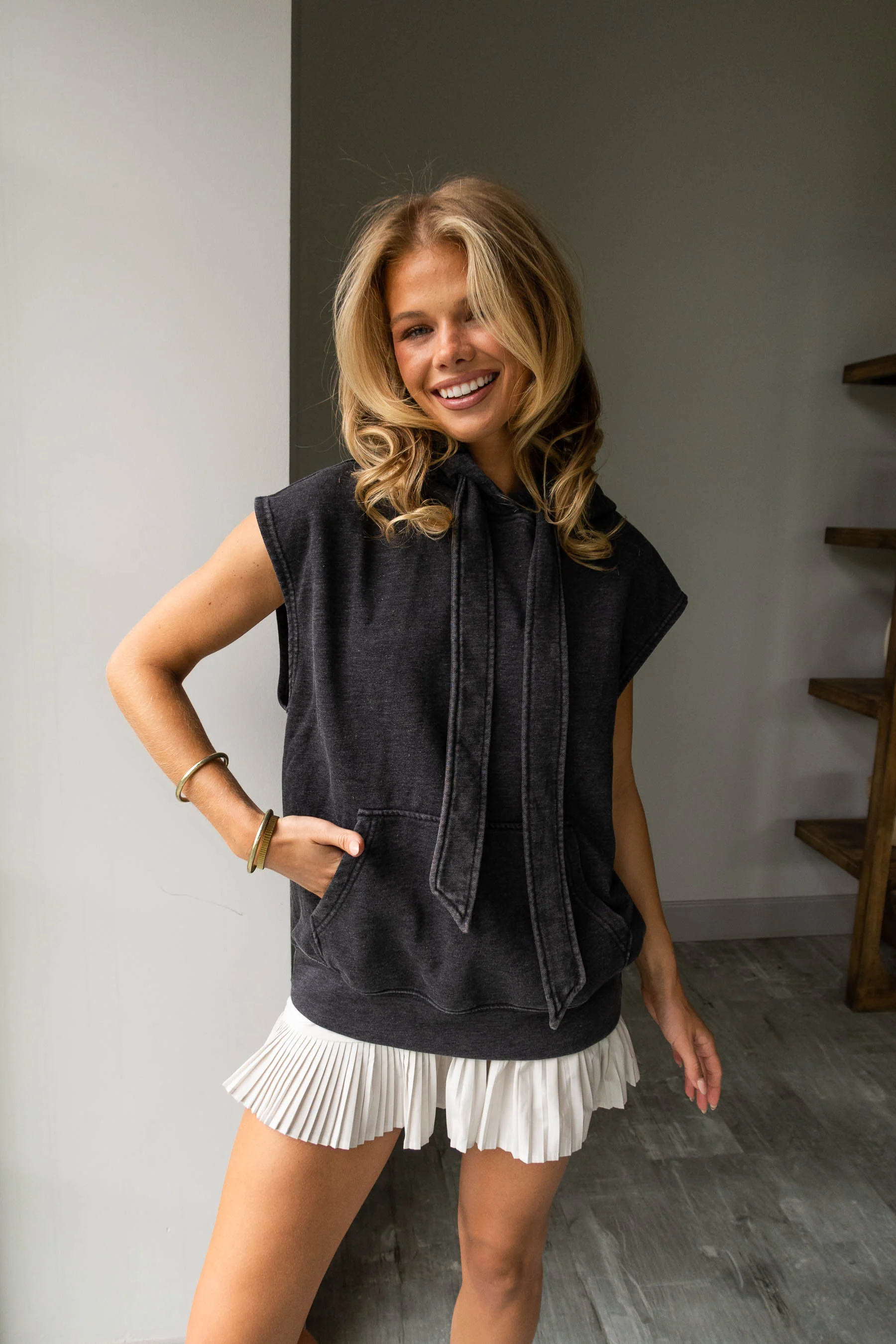 Sierra Washed Black Sleeveless Hoodie - Image 11