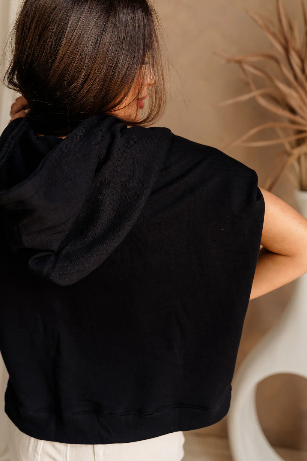 Simone Black Sleeveless Hoodie - Image 4