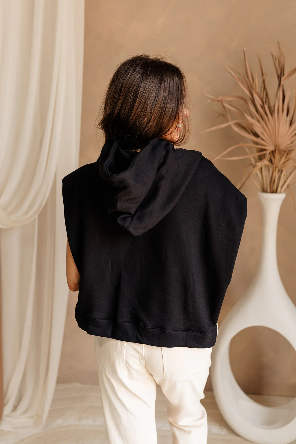 Simone Black Sleeveless Hoodie - Image 5