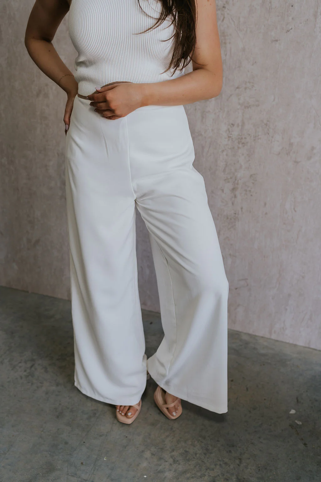 Sloane White Wide Leg Pants - Image 3