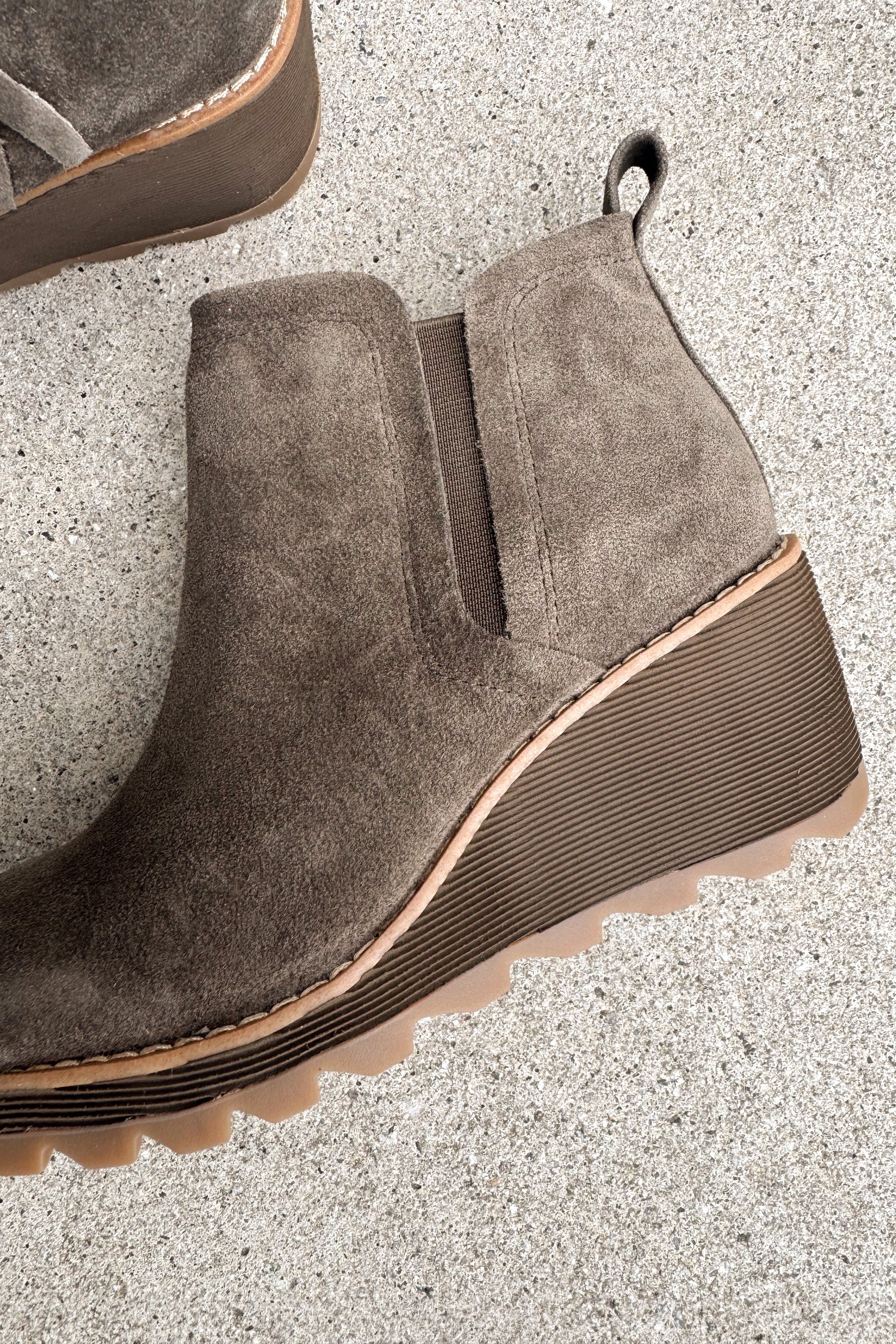 Sofft Emma Dark Taupe Wedge Bootie - Image 2