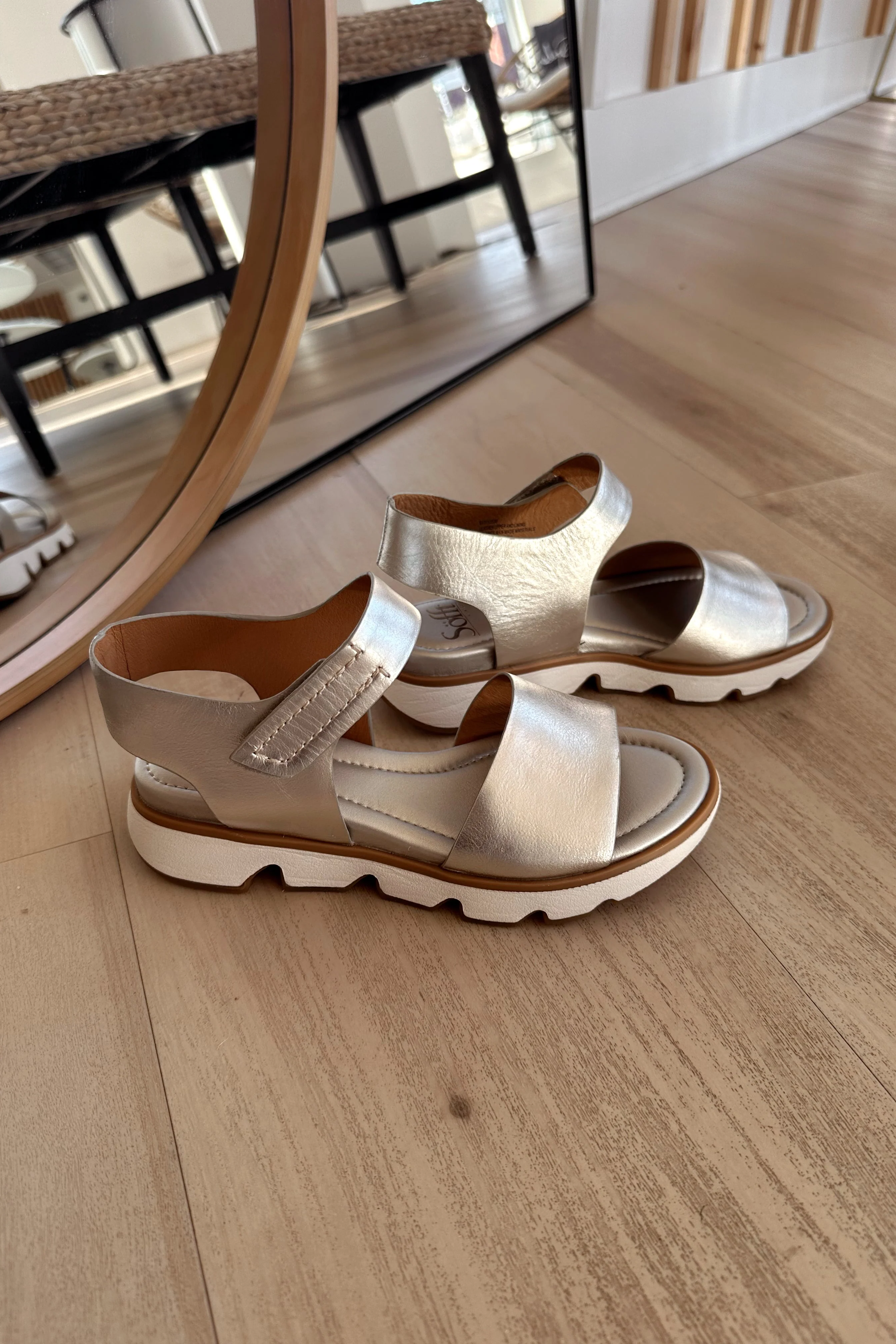 Sofft Morgan Light Platino Wedge Sandal - Image 2