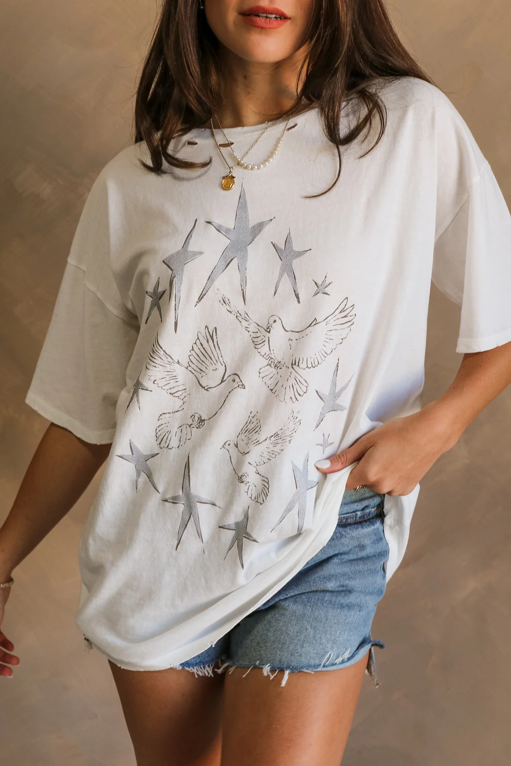 Stars and Birds White Distressed Graphic Top - Image 3