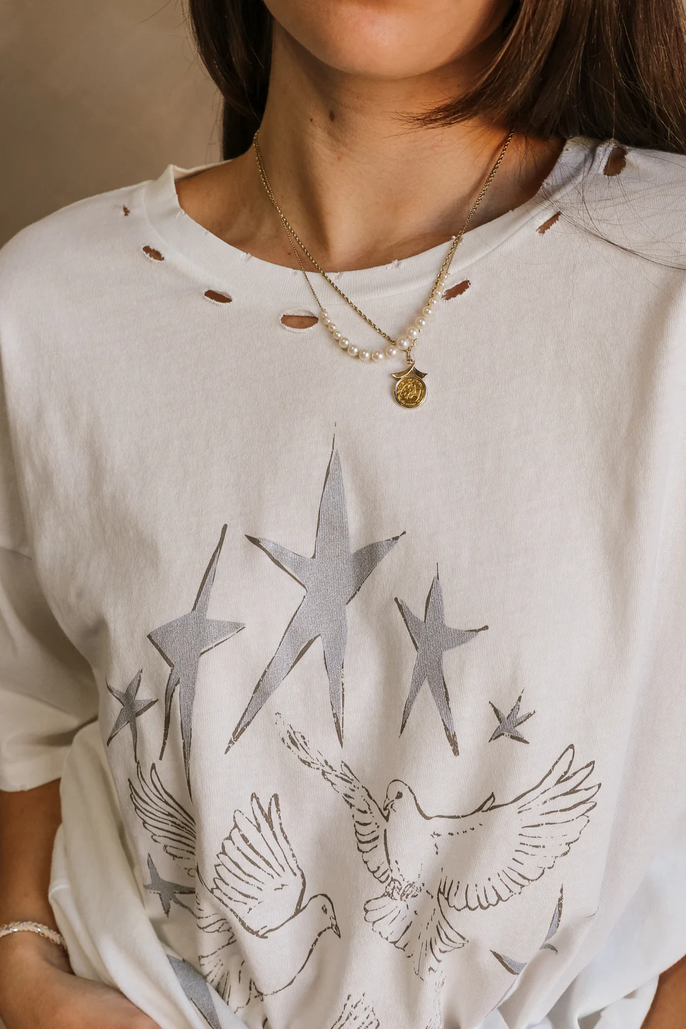 Stars and Birds White Distressed Graphic Top - Image 4