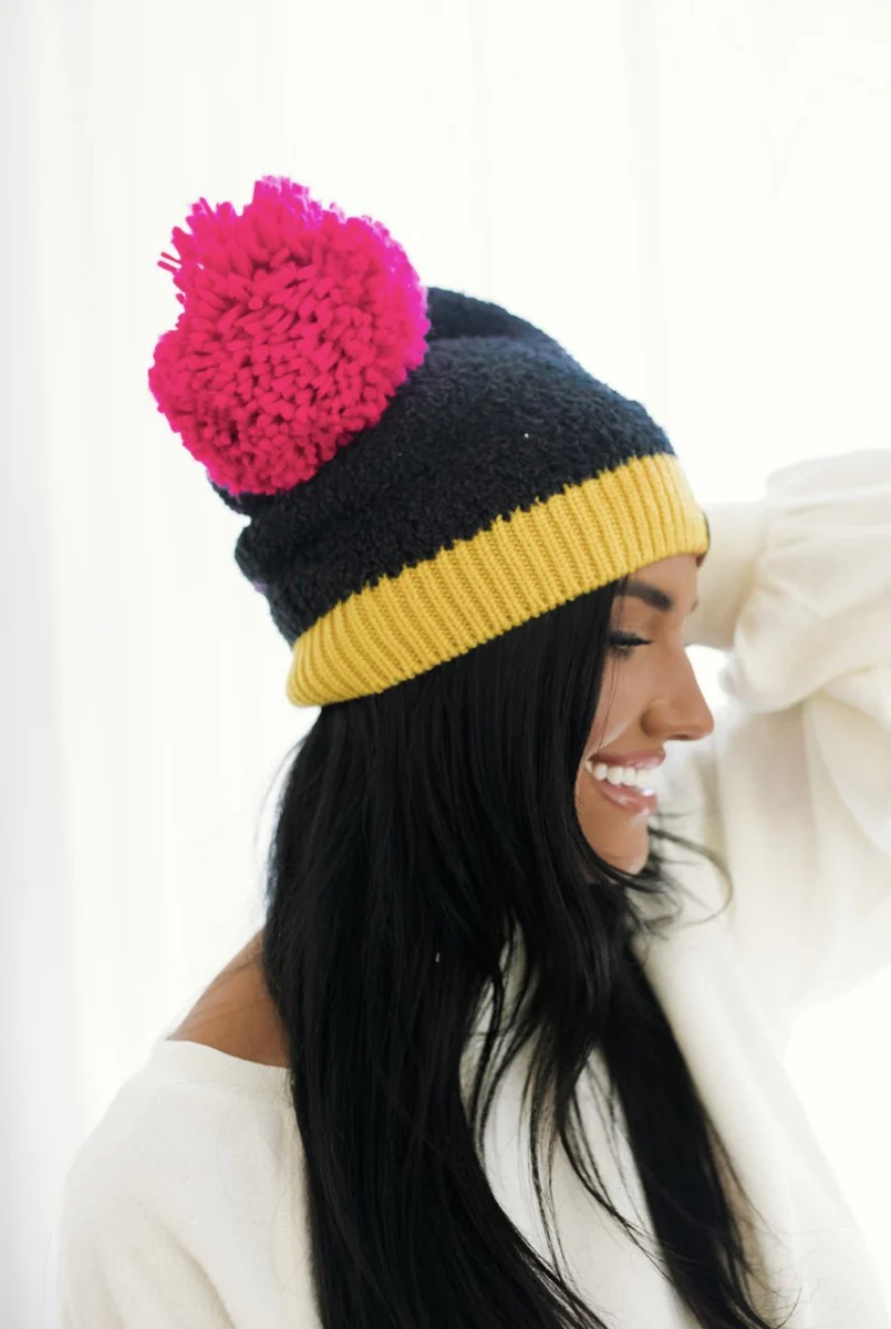 Stay Cozy Beanie in Black