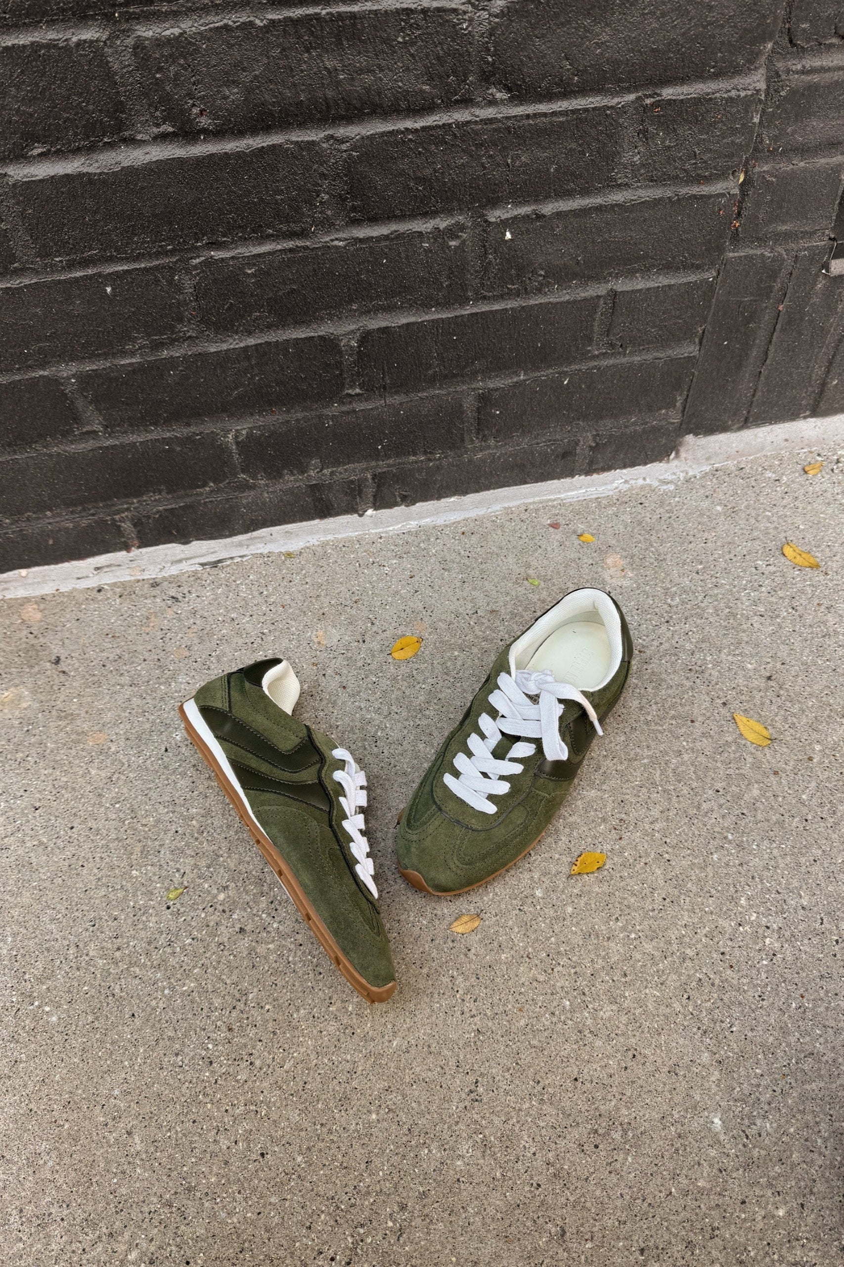Steve Madden Abbi Olive Suede Sneaker