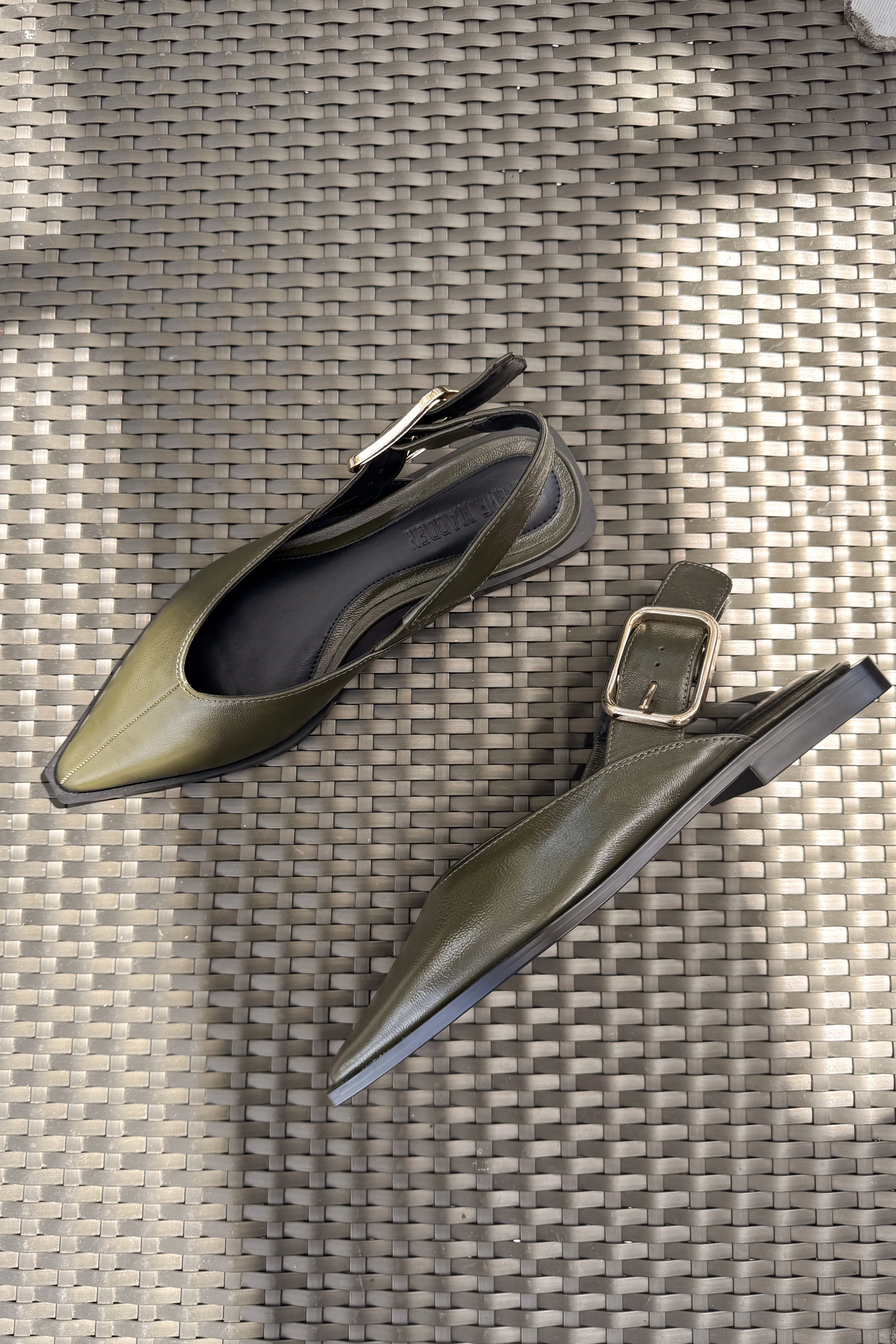 Steve Madden Shay Olive Slingback Flat - Image 4