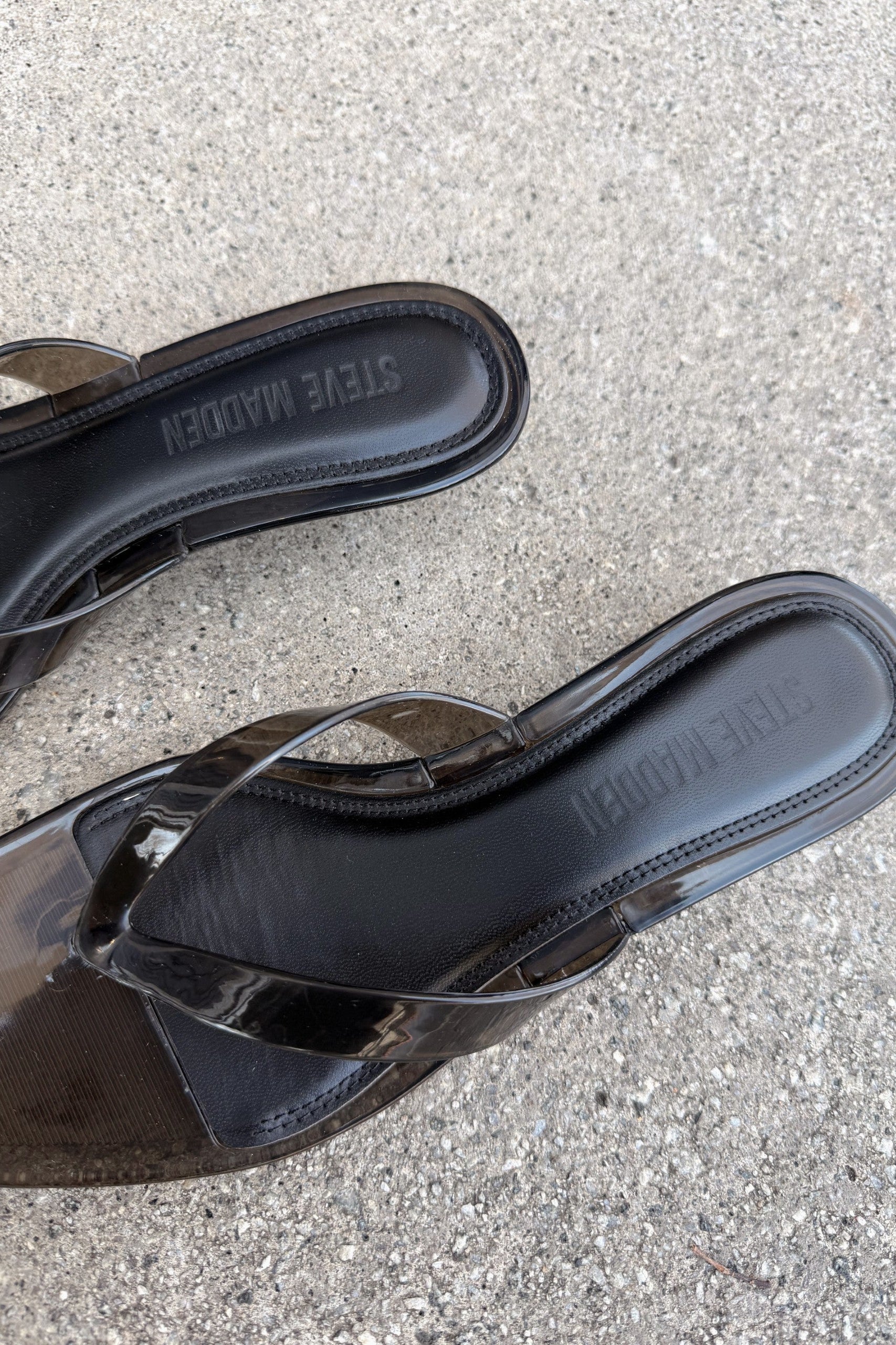 Steve Madden Tracie Jelly Smoke Heel Sandal - Image 3