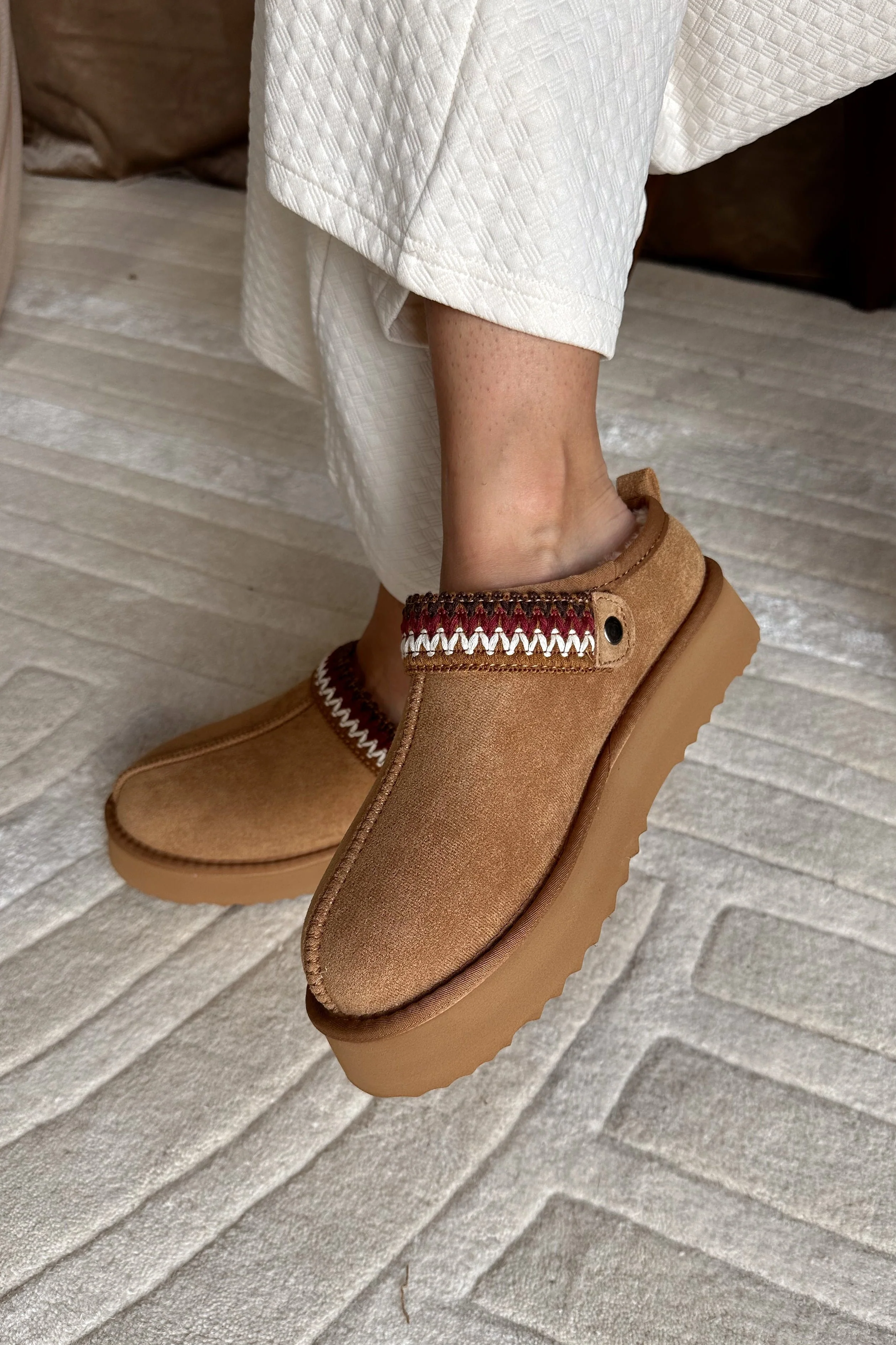 Storm Chestnut Slip-On Clog - Image 2
