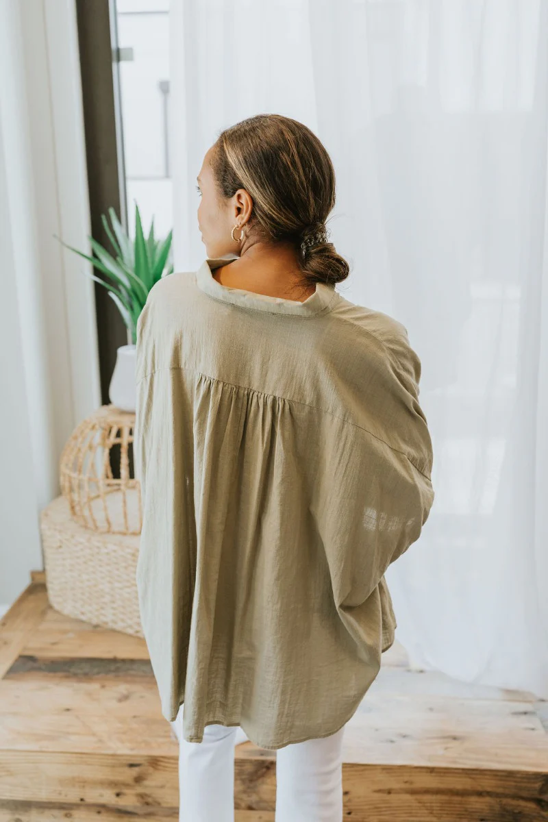 Summer Chapter Top In Olive - Image 5