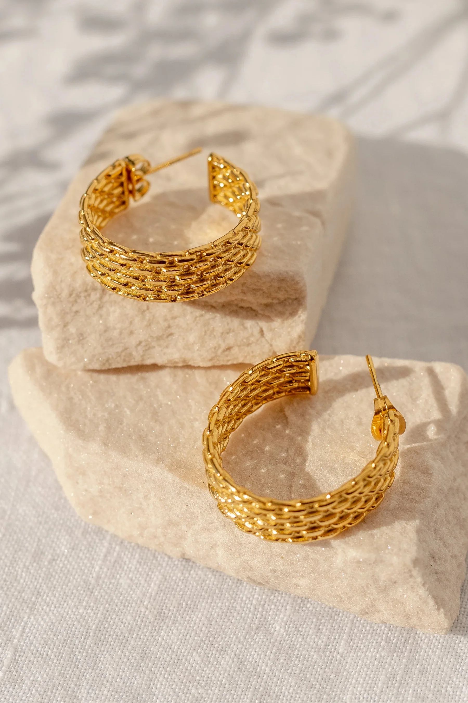 ALCO Sunday Gold Braided Hoop Earring