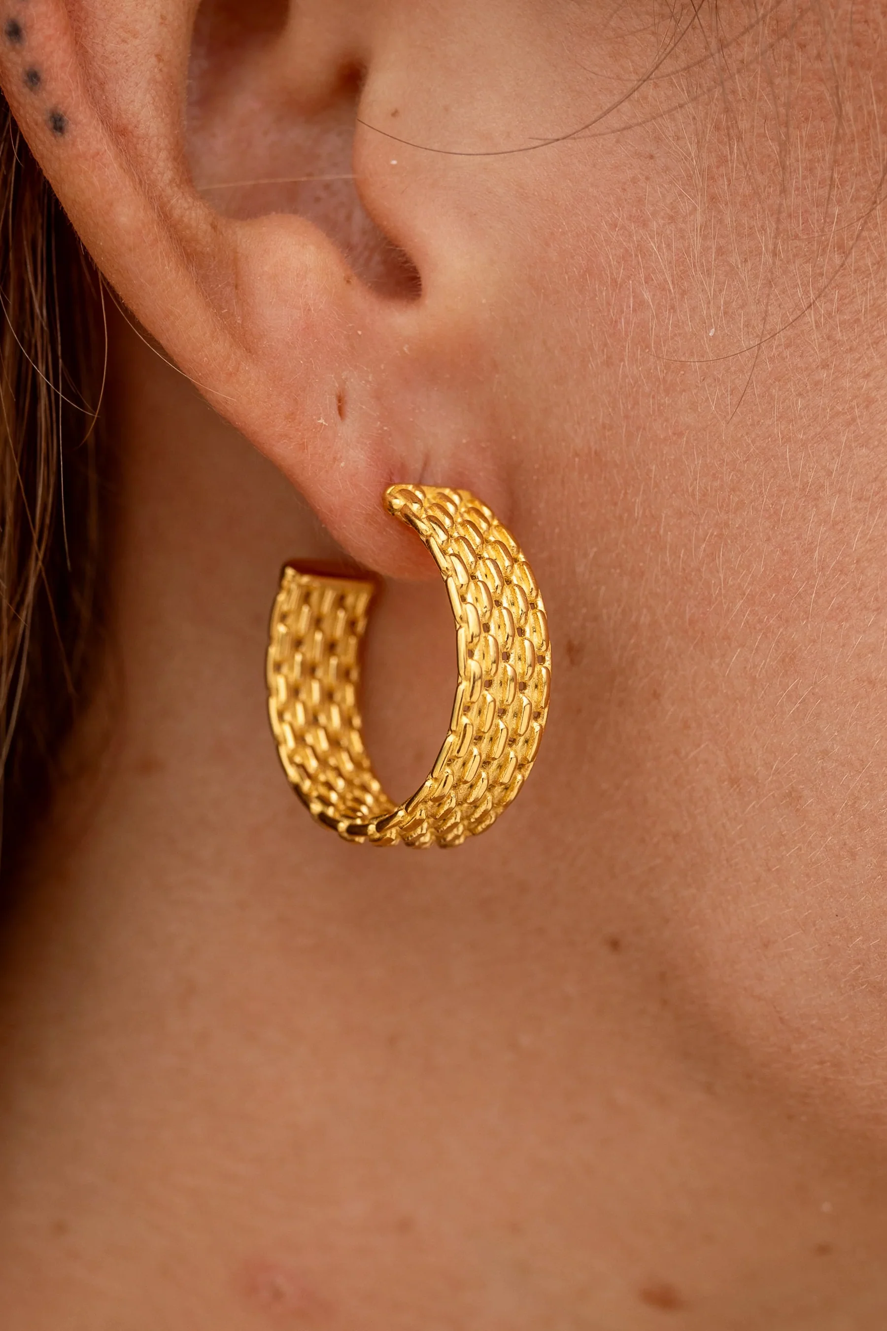 ALCO Sunday Gold Braided Hoop Earring - Image 2