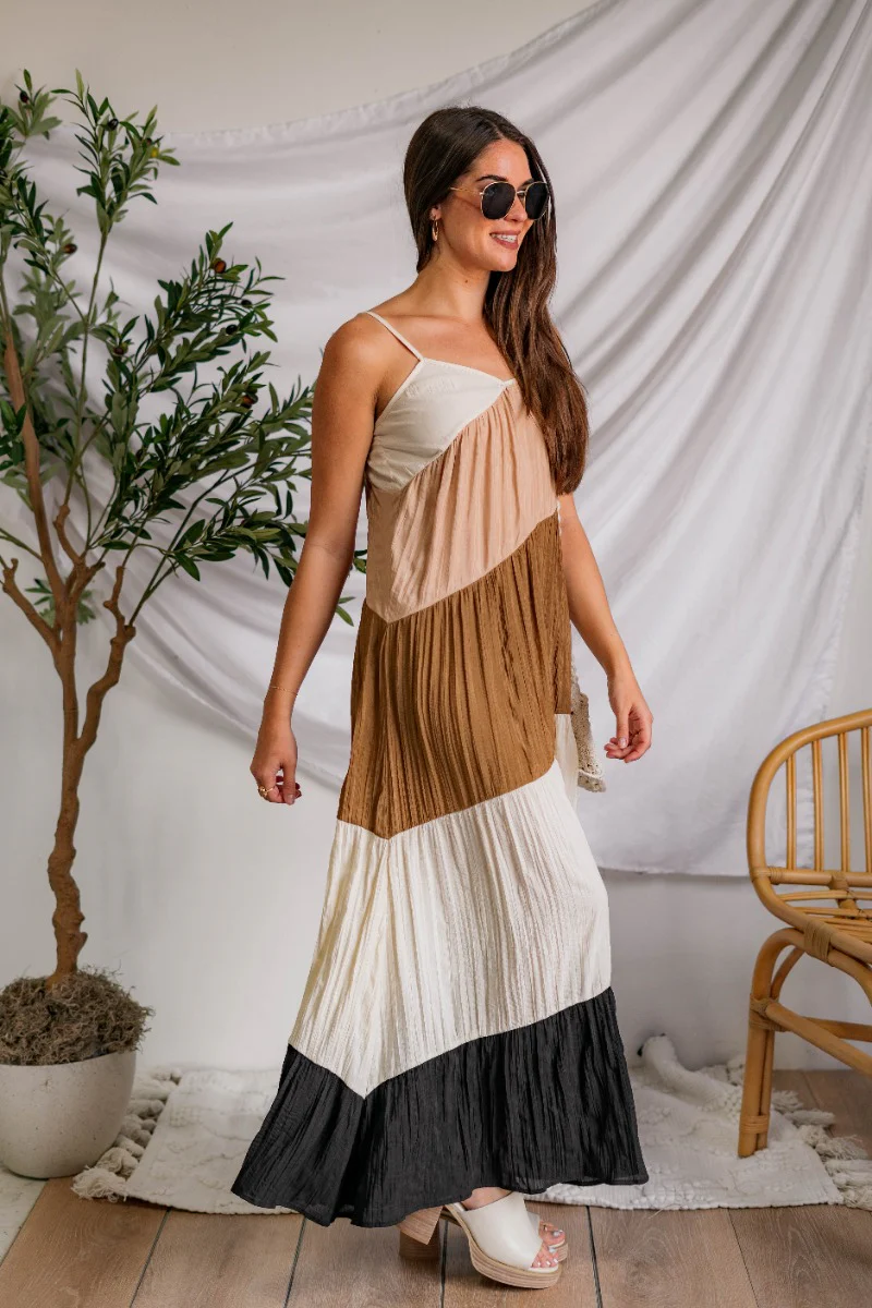 Sunset Romance Maxi Dress - Image 3