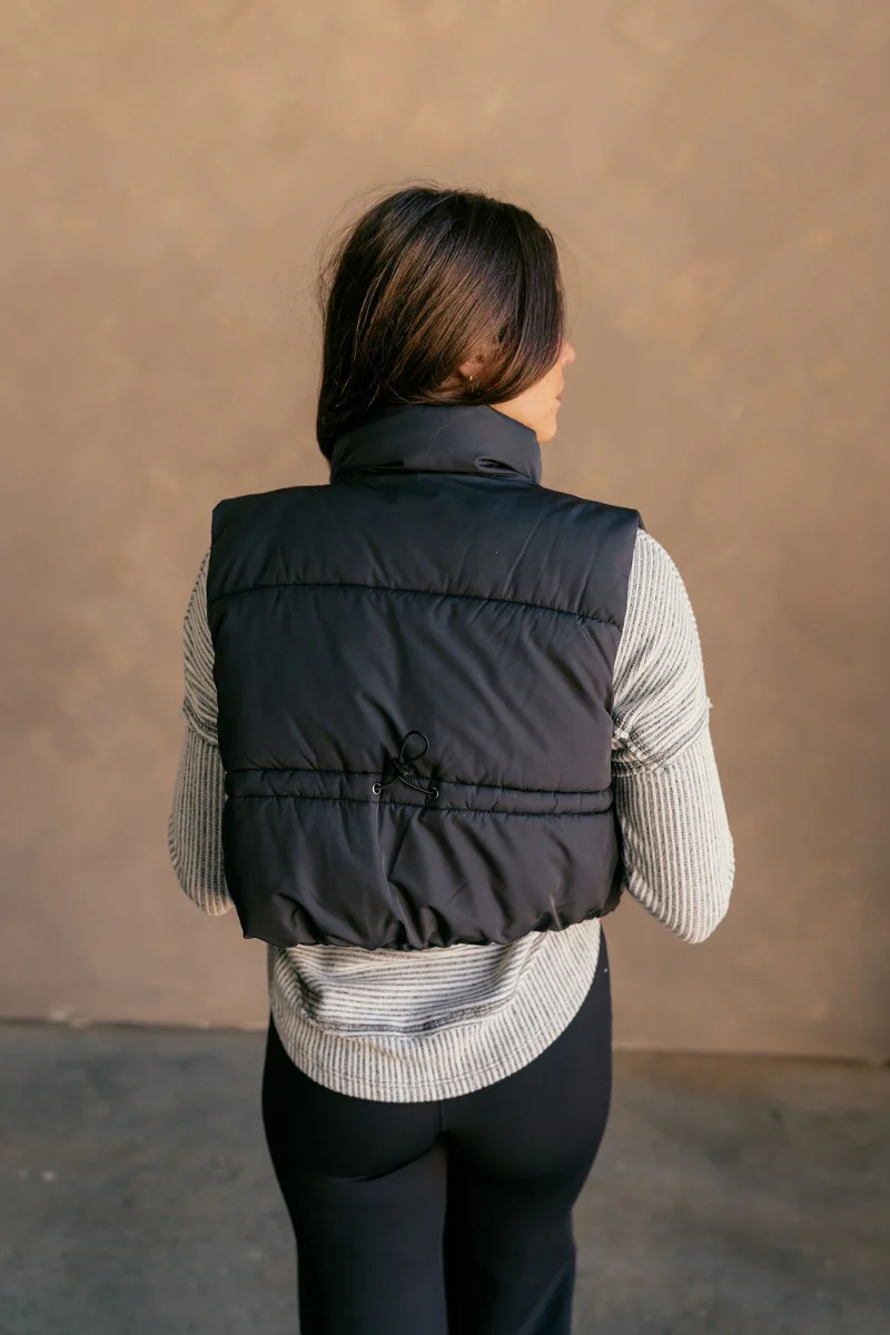 Sutton Black Cropped Puffer Vest - Image 5