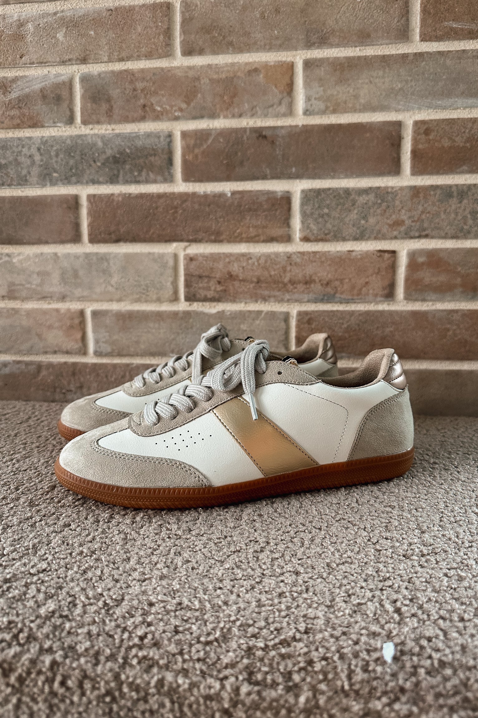 Sydney Gold Sneaker - Image 5
