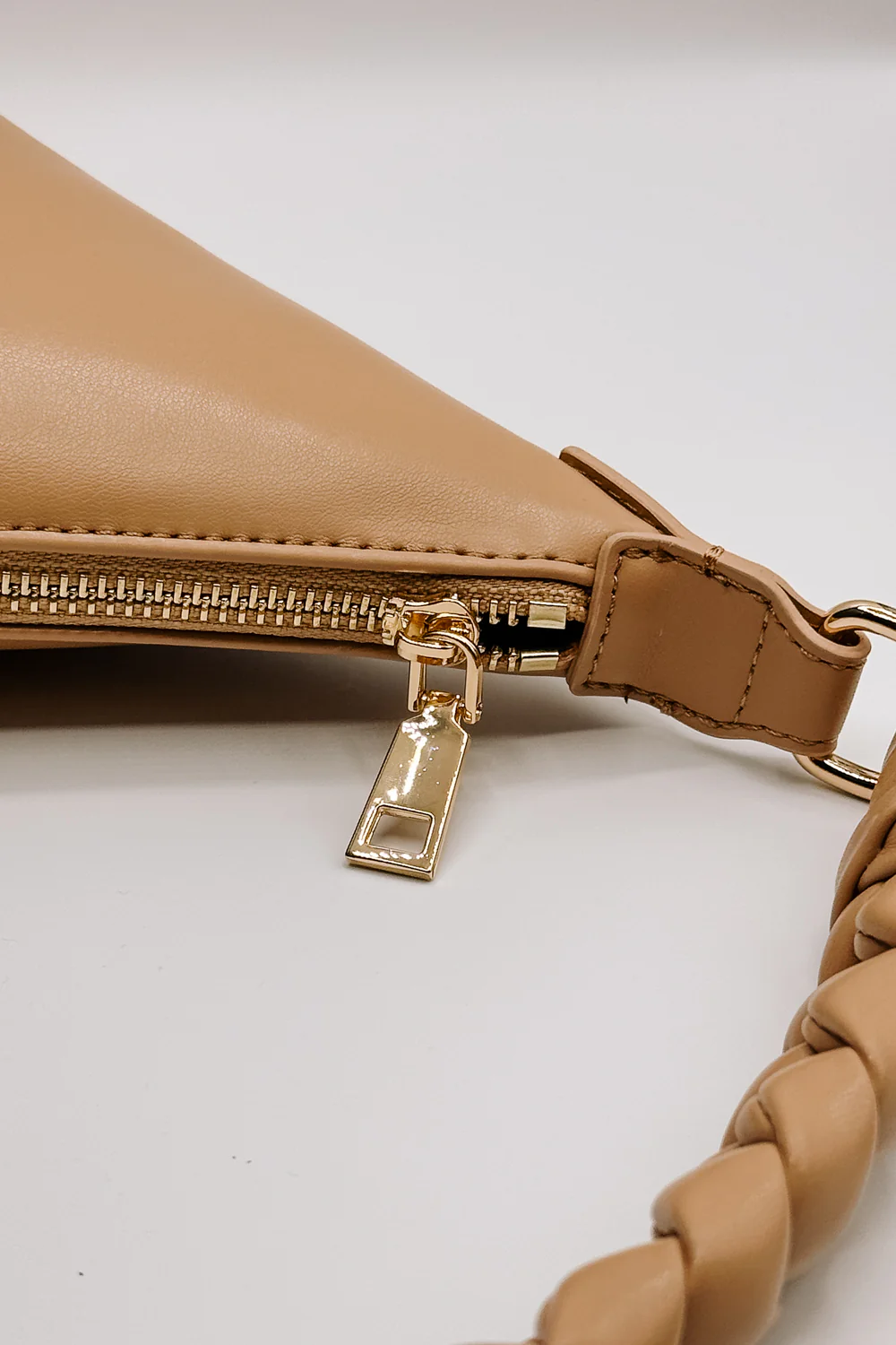 Taylor Leather Braided Strap Purse - Image 11