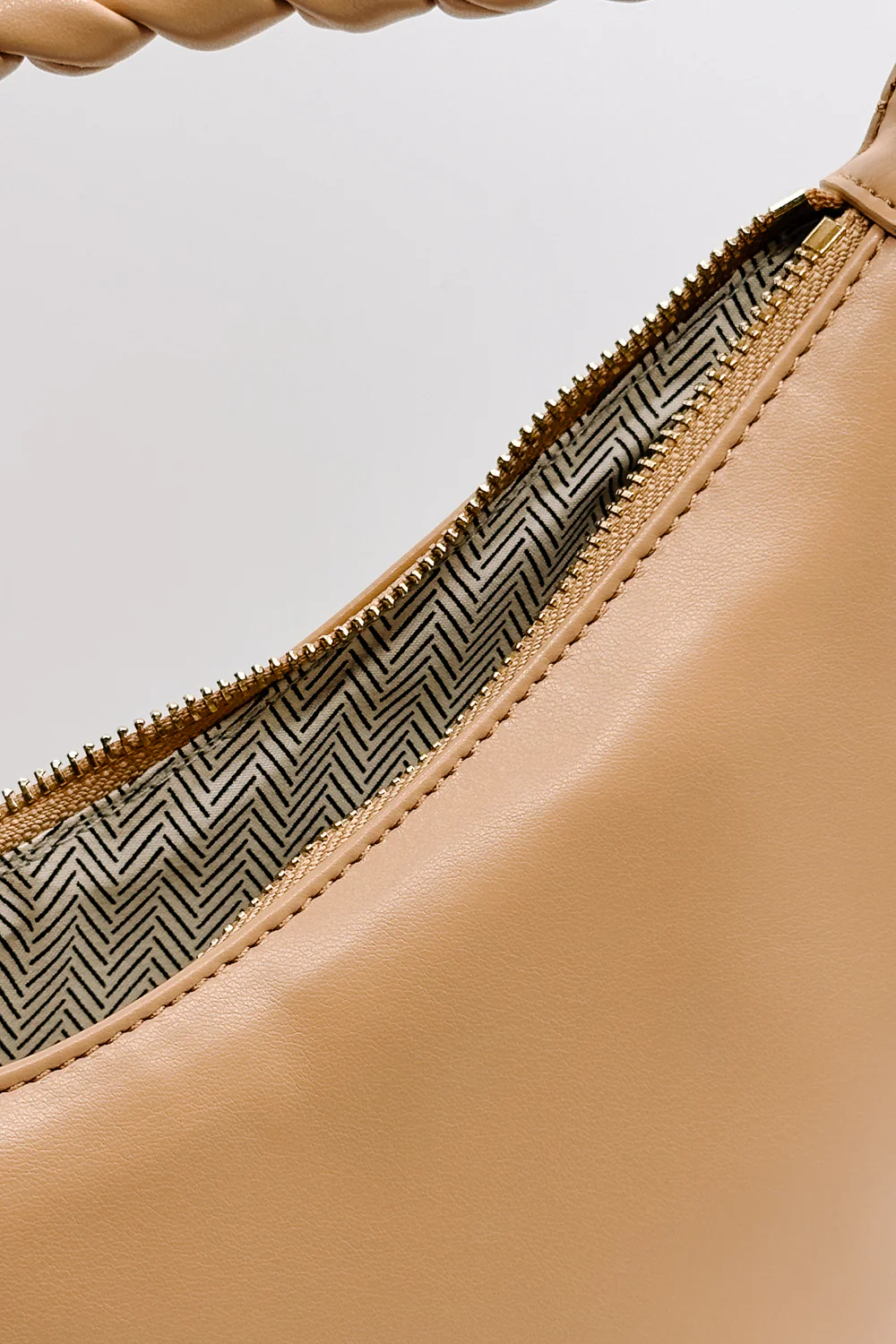 Taylor Leather Braided Strap Purse - Image 14