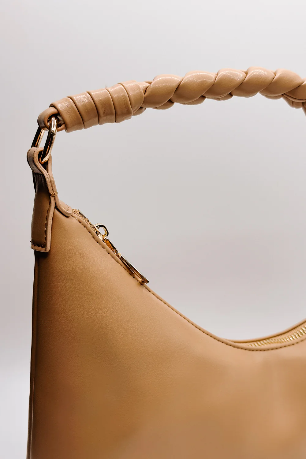 Taylor Leather Braided Strap Purse - Image 16