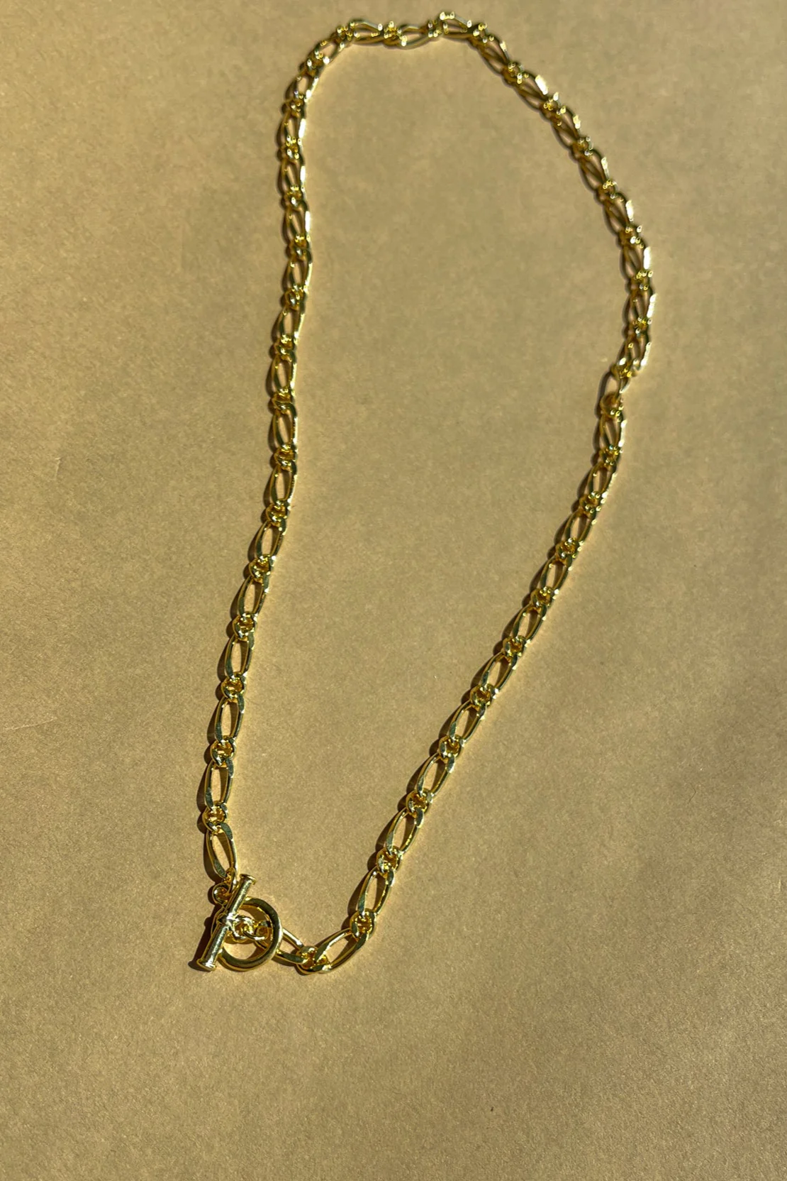 Tessa Gold Chain Lariat Bar Necklace - Image 3